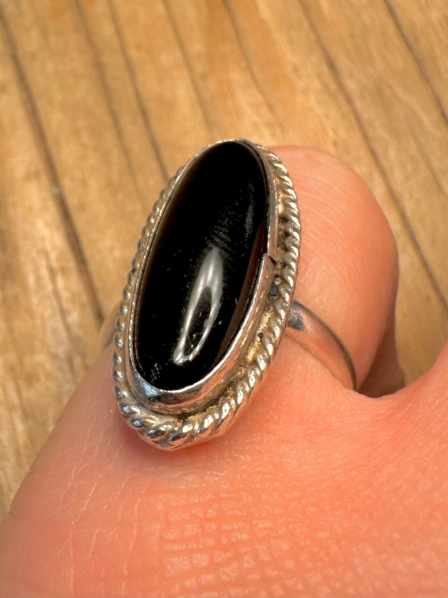 Vintage Black Oval 925 Sterling Silver Size M Ring
