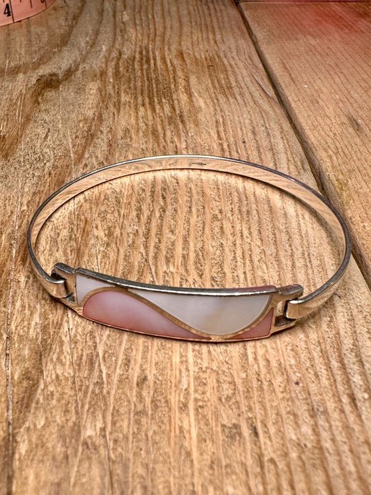 Modernist Mother of Pearl Bar 925 Sterling Silver Bangle