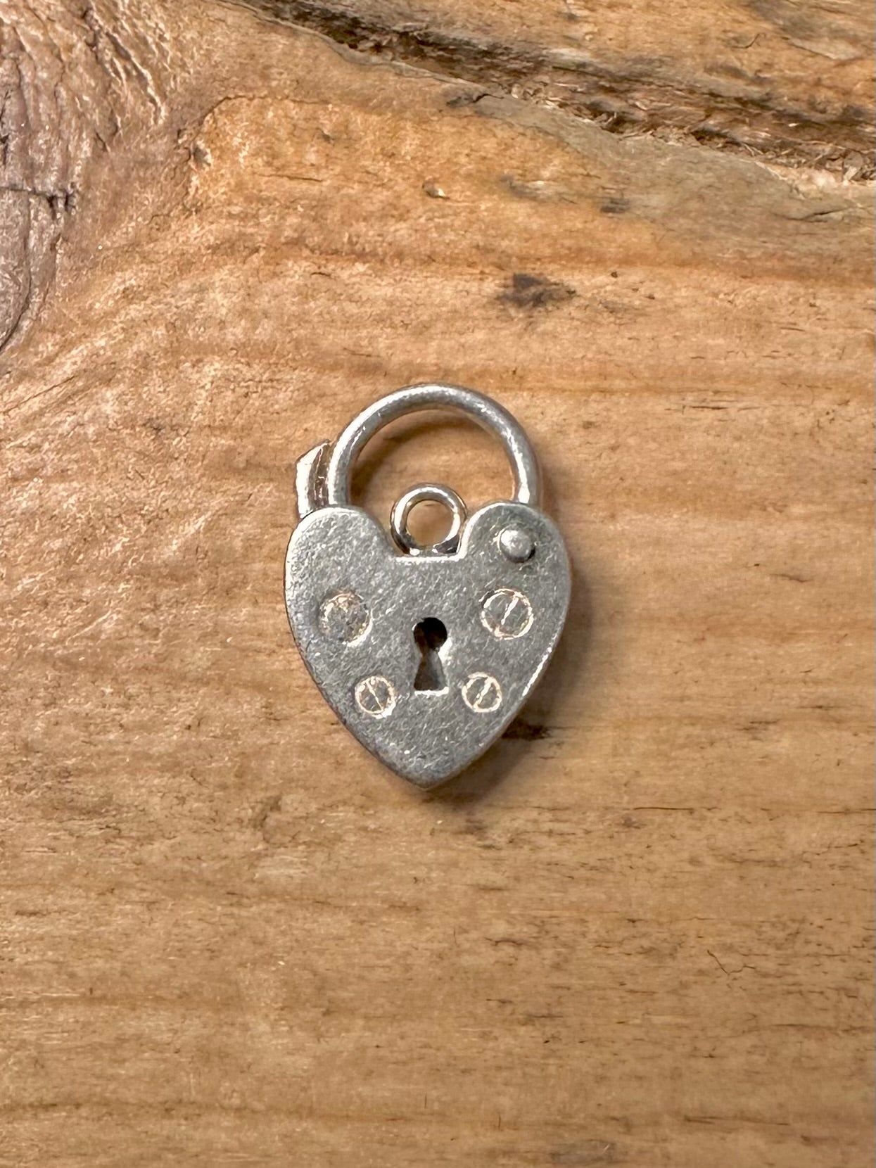 Vintage Heart Padlock 925 Silver Pendant