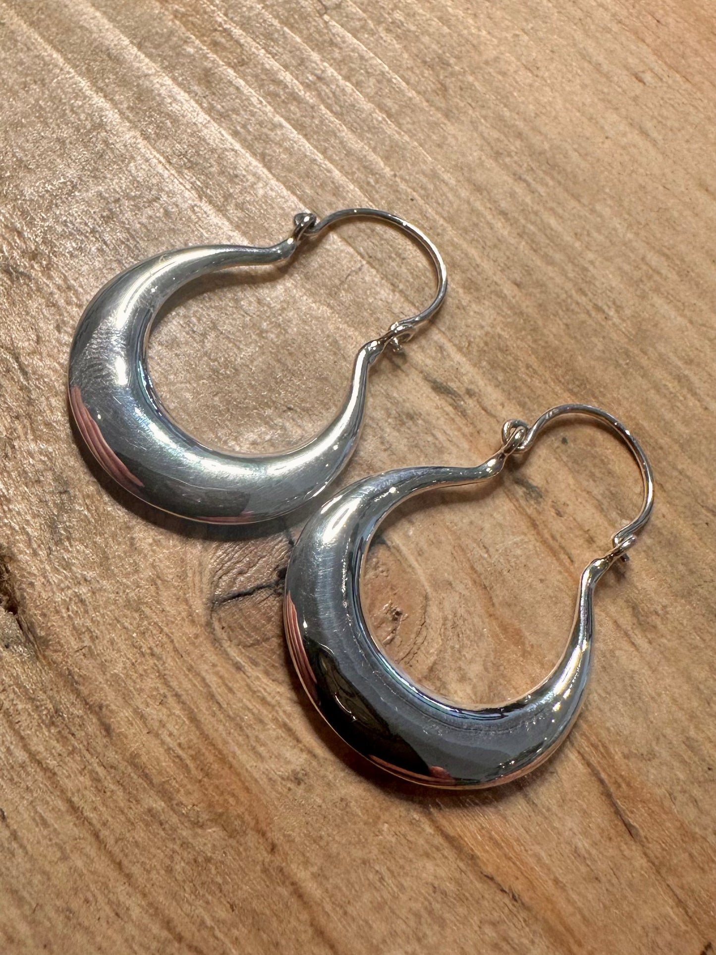 Modernist Chunky Oval 925 Silver Hoop Earrings