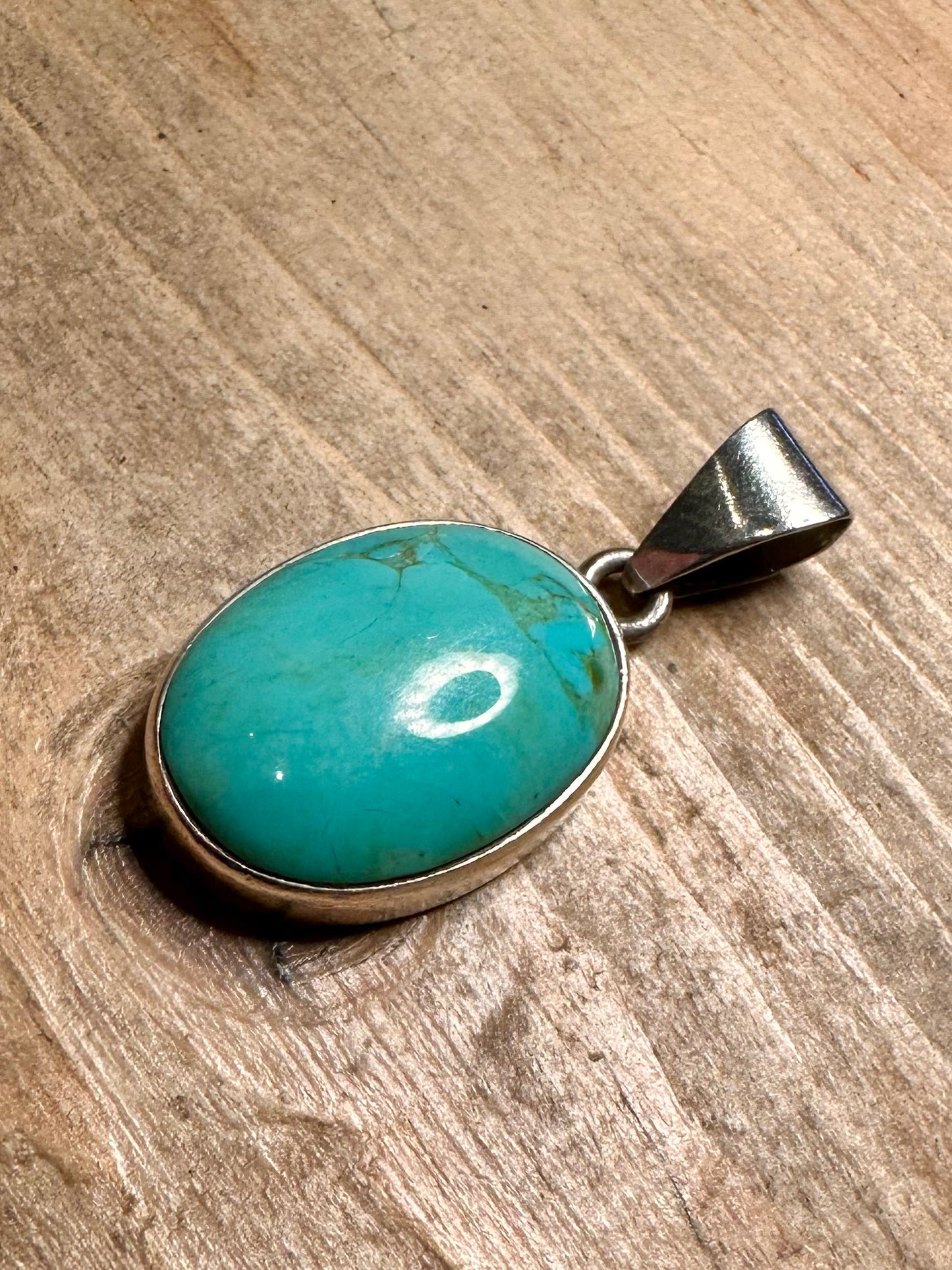 Vintage Oval Turquoise 925 Silver Pendant