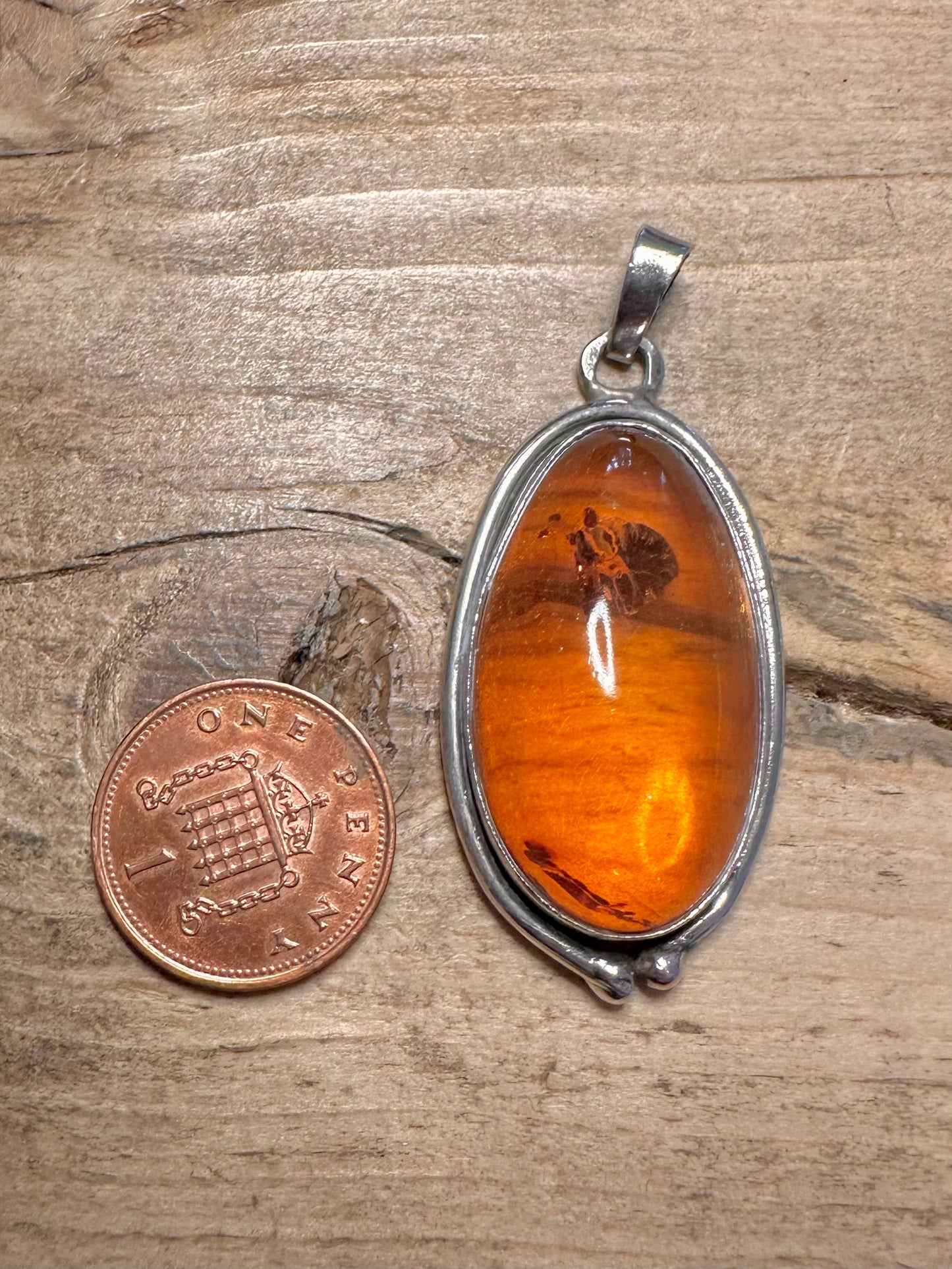 Vintage Elongated Amber 925 Silver Pendant