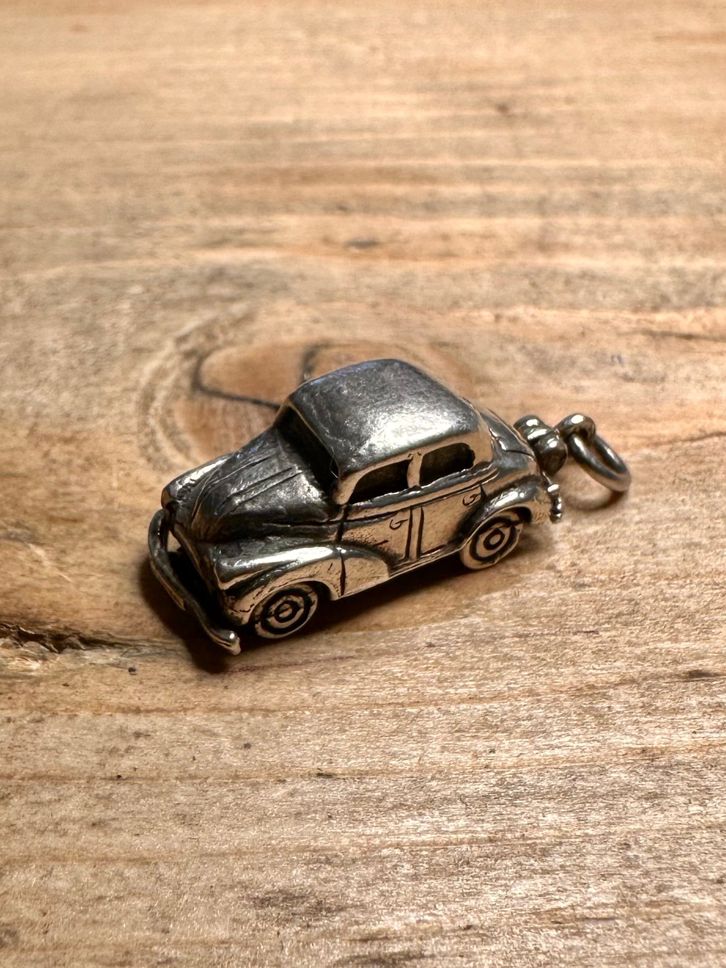 Vintage British Morris Minor Articulated 925 Silver Charm Pendant