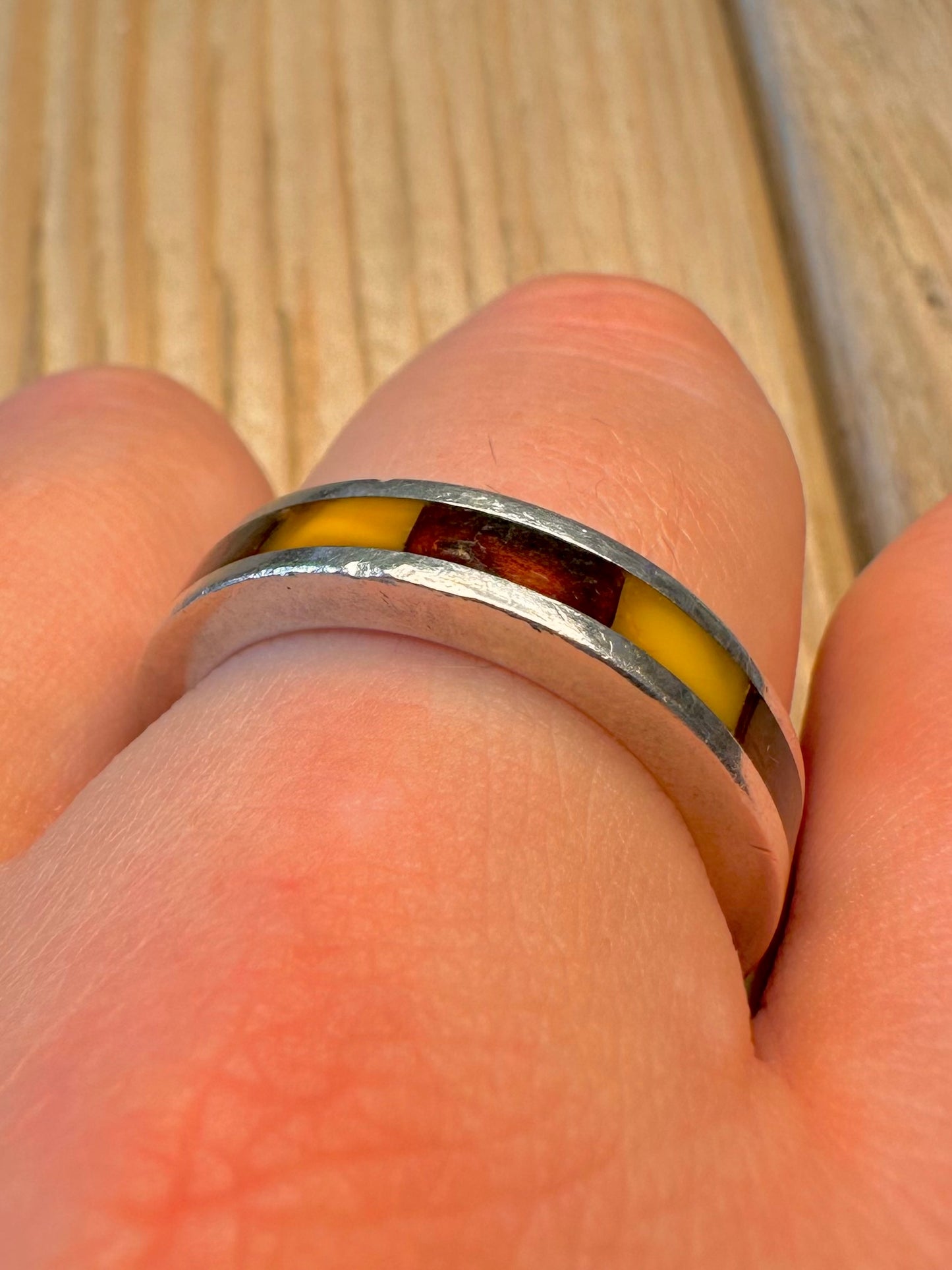 Vintage Amber Inlay Band 925 Sterling Silver Size S1/2 Ring