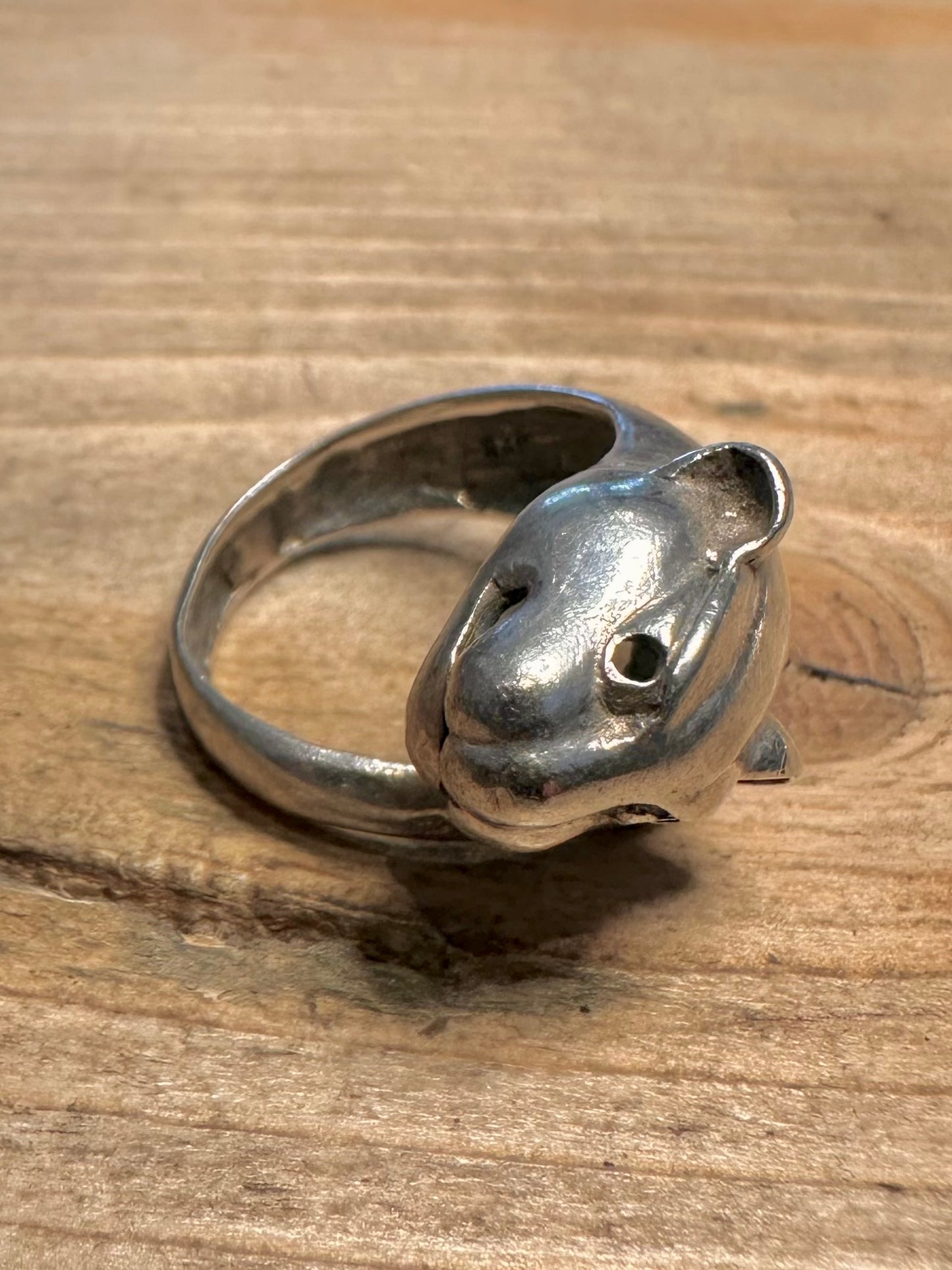 Vintage Panther 925 Silver Size Q Ring