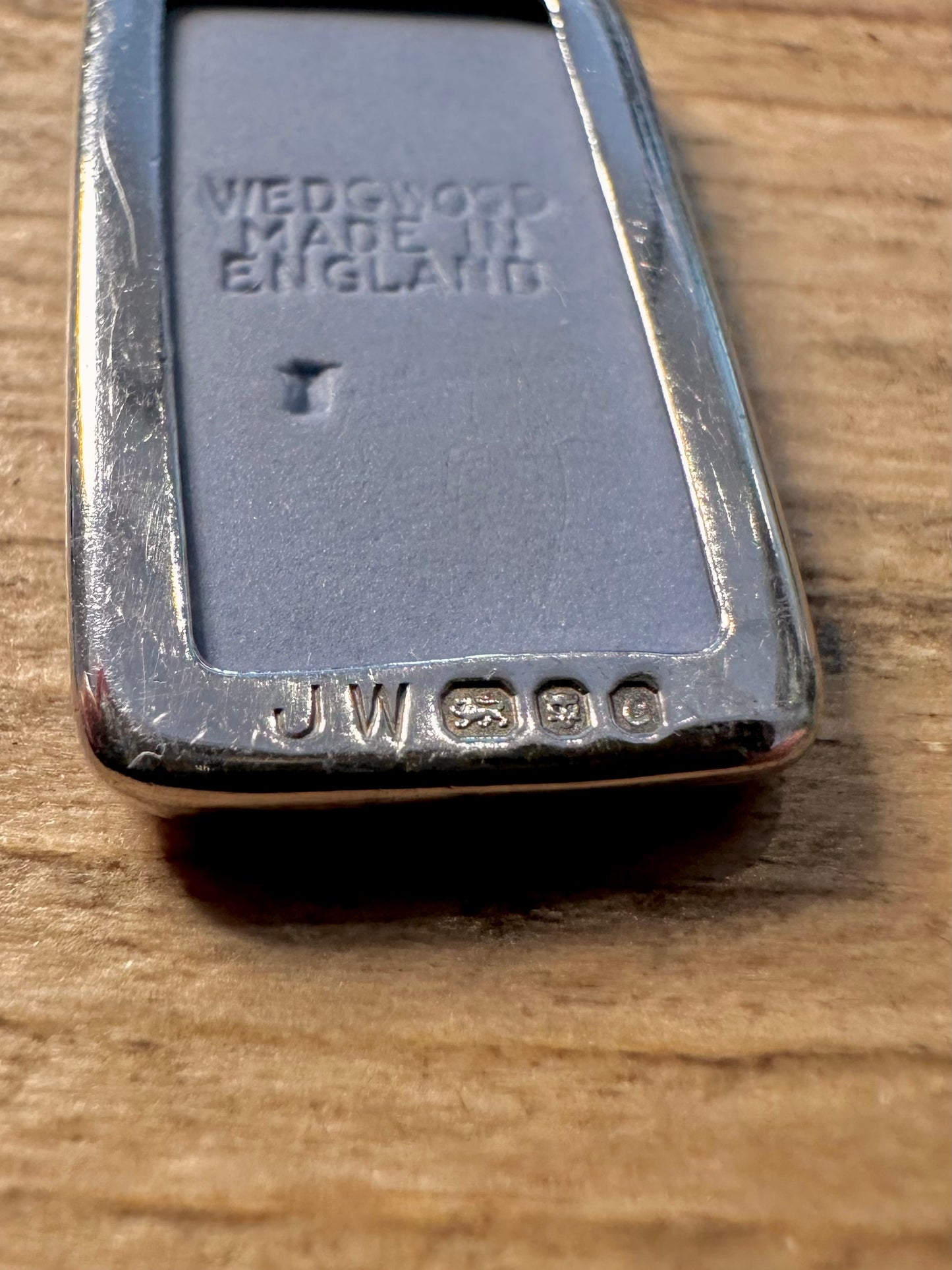 Vintage 1977 Blue Wedgwood Maker JW 925 Silver Pendant