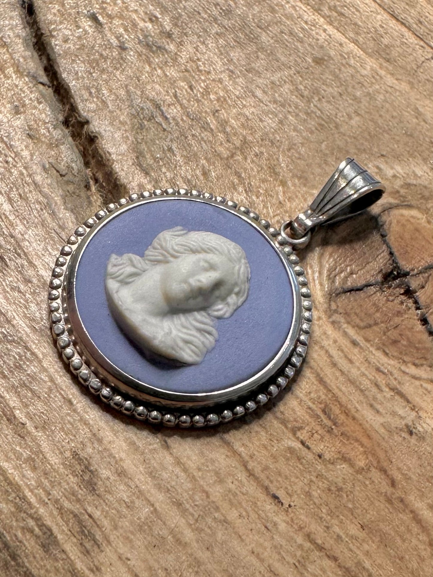 Vintage 1960 Wedgwood Blue Chester 925 Silver Made in England Pendant