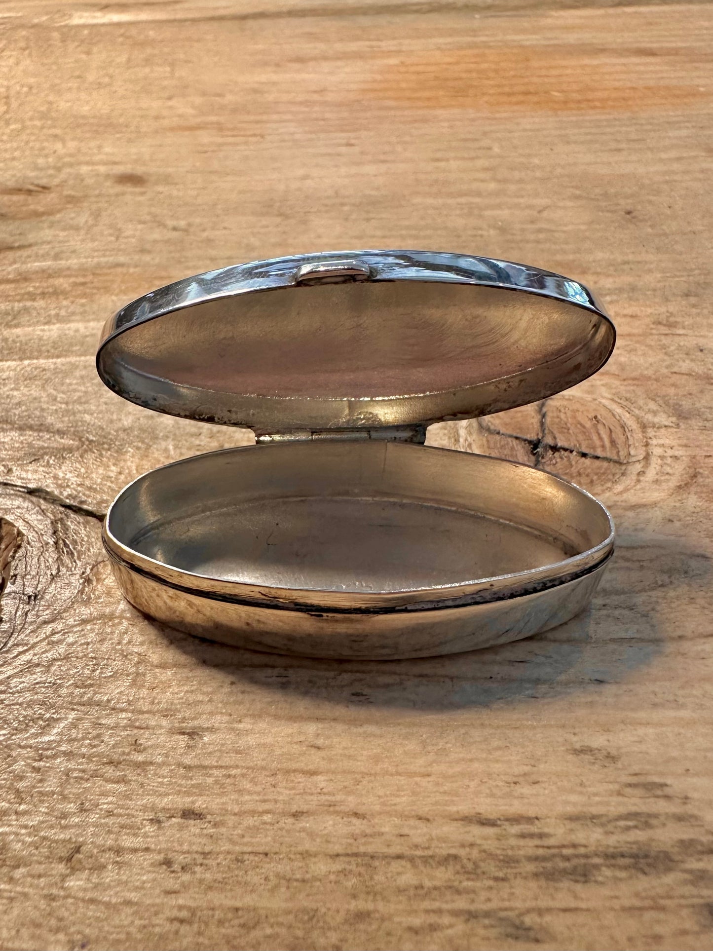 Vintage 1995 Engraved Elongated Pill Box 925 Silver Collectables