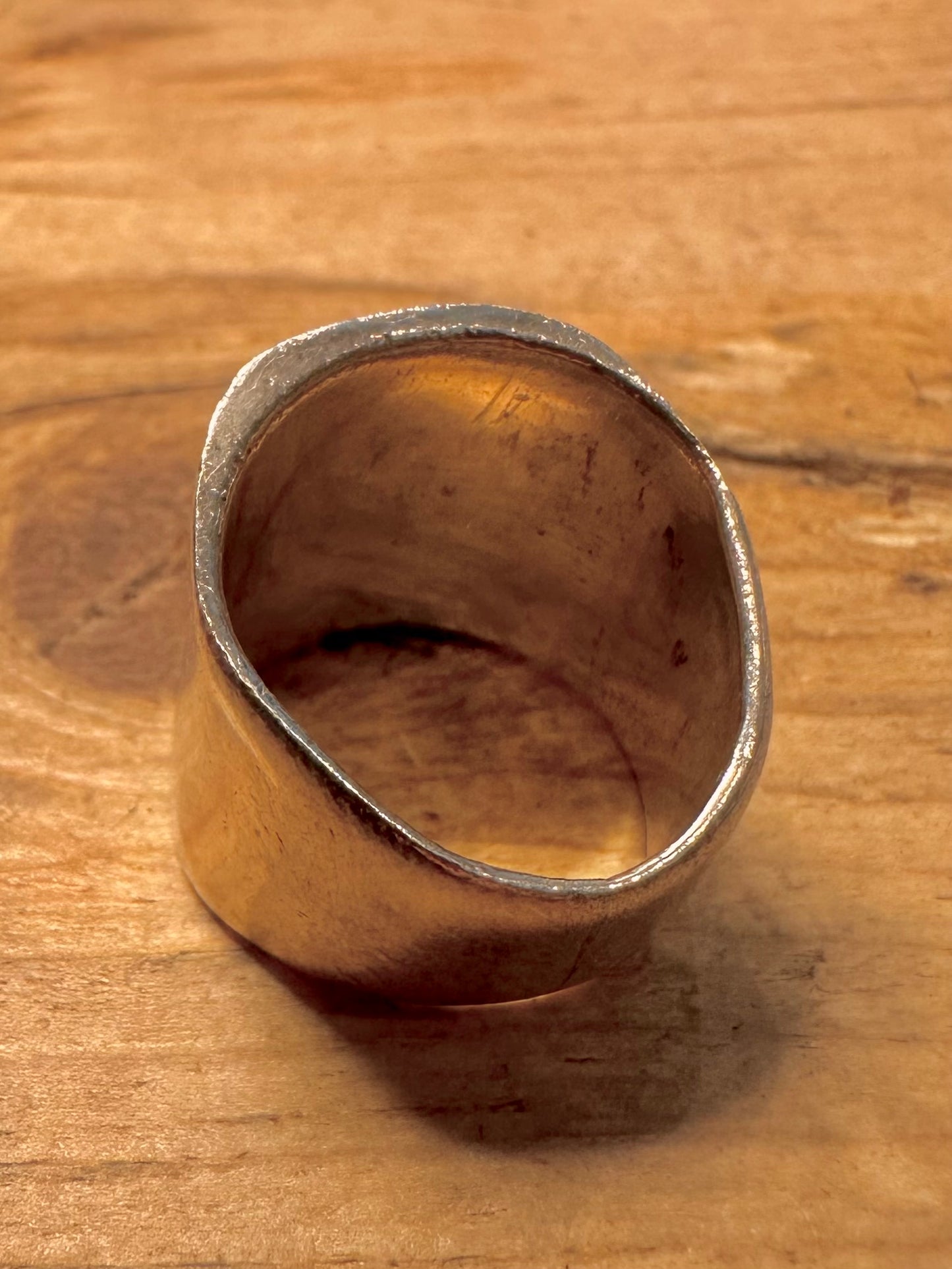 Vintage Shield Shaped 925 Silver Size J Ring
