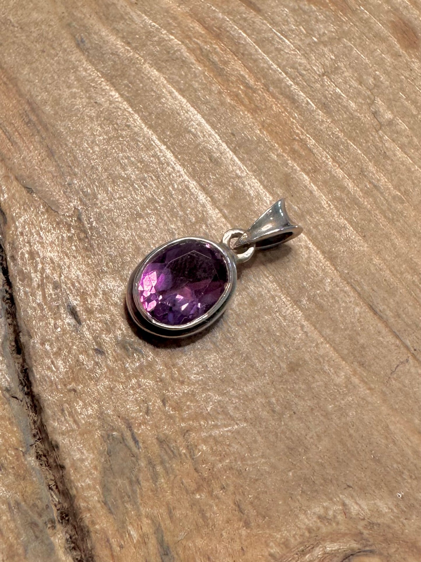 Vintage Amethyst Oval 925 Silver Pendant