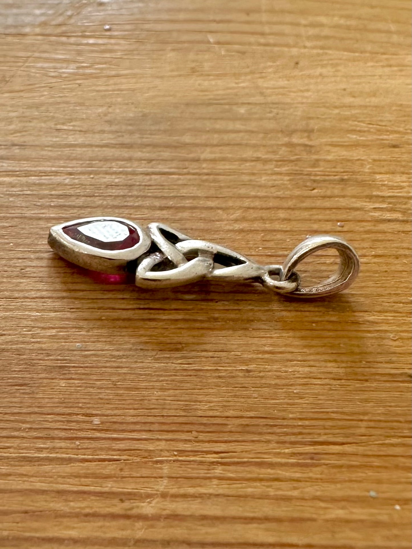 Vintage Celtic Red Stone 925 Silver Pendant