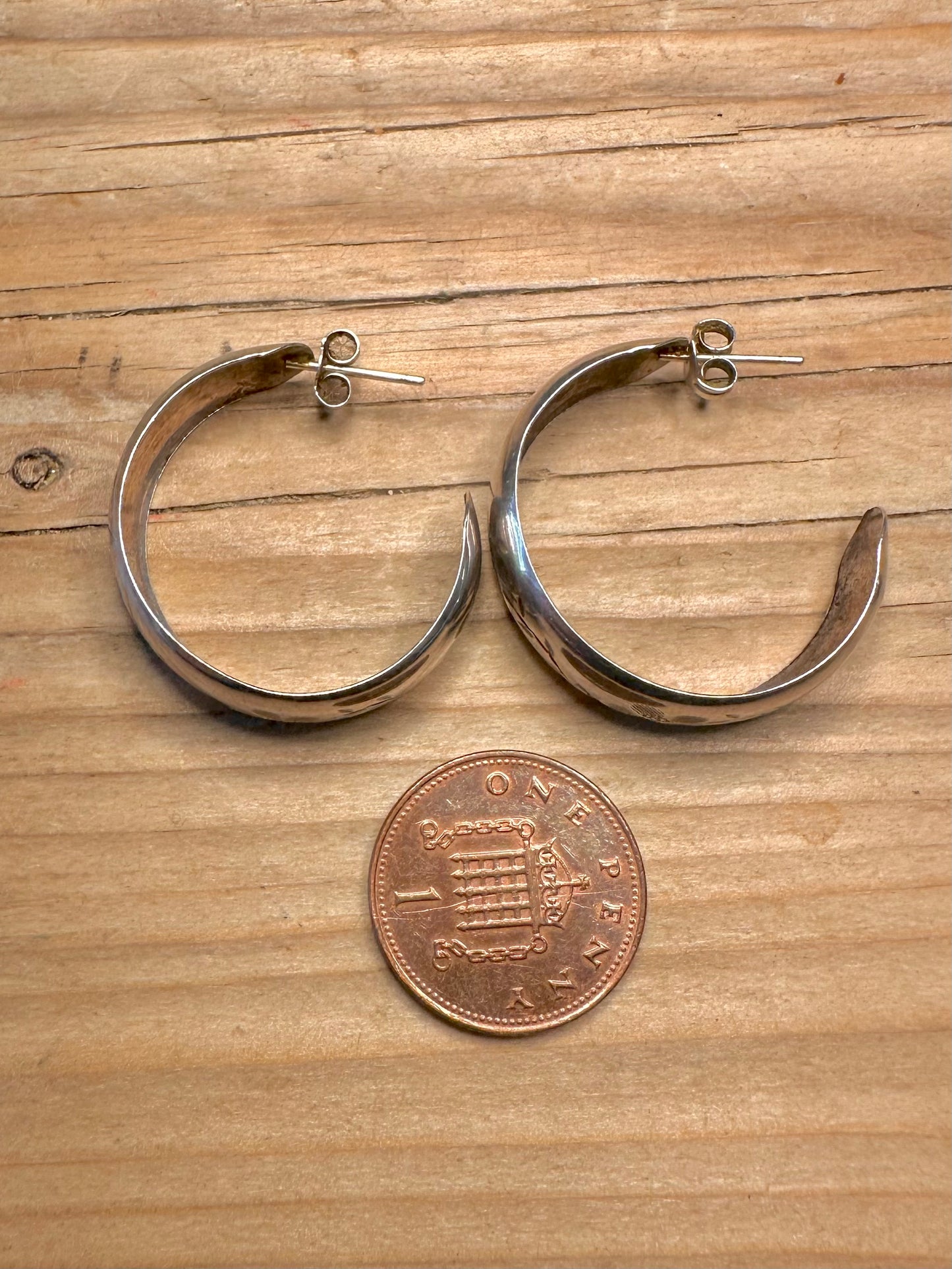 Vintage Floral Engraved Wide Half Hoops 925 Sterling Silver Earrings