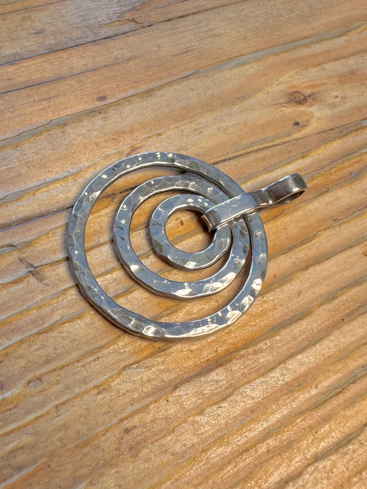 Hammered Three Circle 925 Sterling Silver Pendant