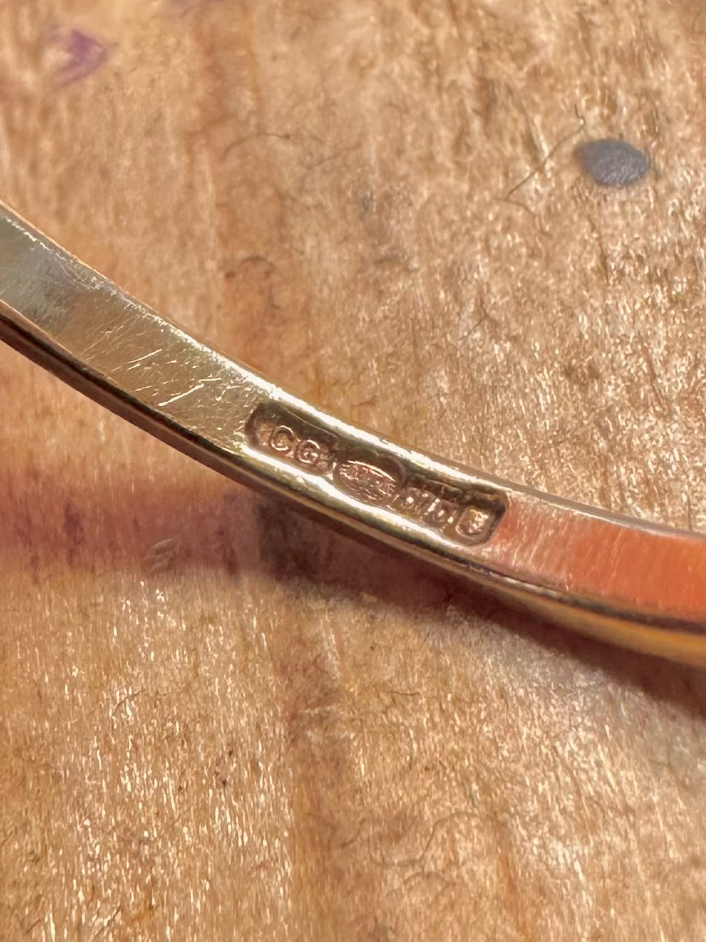 9ct Gold Three 0.1ct Diamond Crossover Style Size L Ring