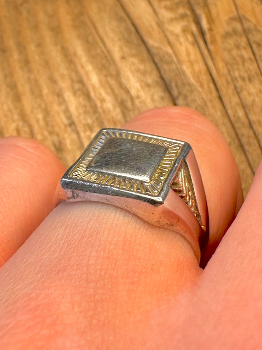 Signet 1974 Square Engraved Textured 925 Sterling Silver Size P Ring