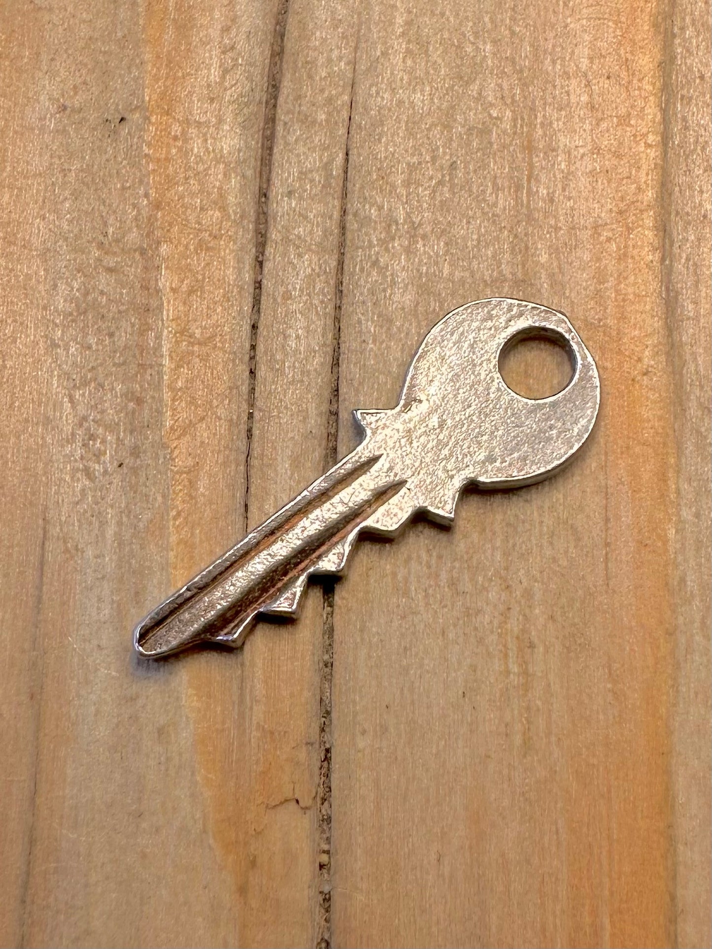 Vintage Key 925 Sterling Silver Charm Pendant