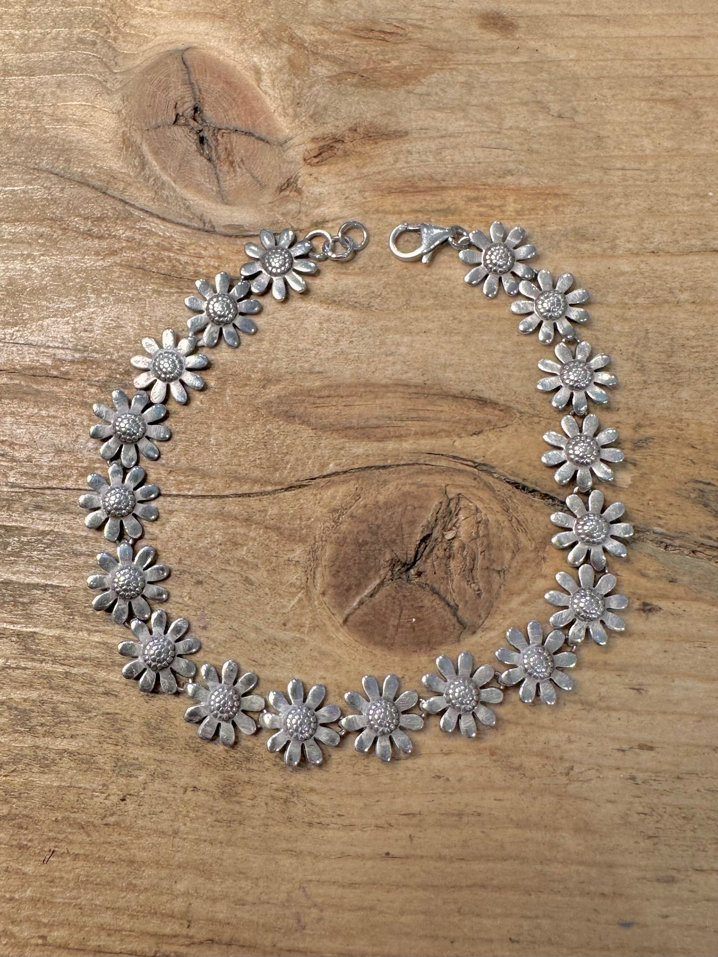 Vintage Daisy Chain 925 Silver 7.2 inch Bracelet
