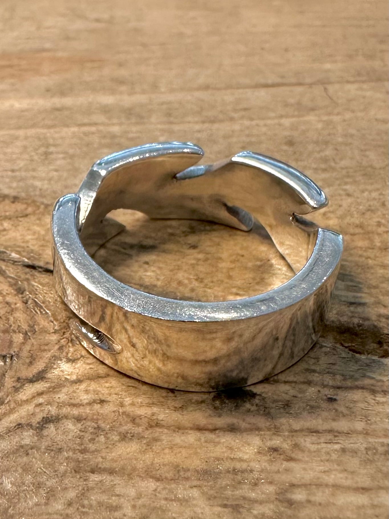 Modernist Spiky Wave Band 925 Silver Size R Ring