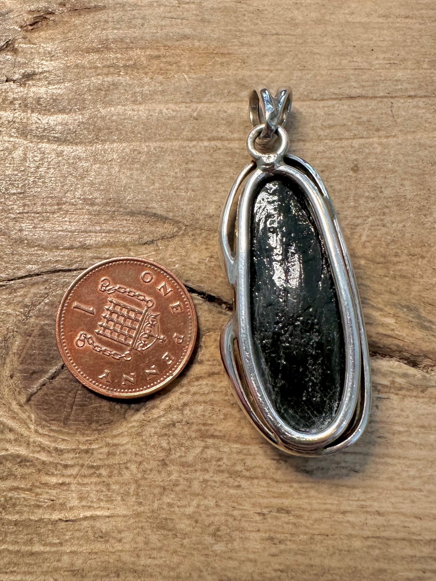 Modern Green Amber 925 Silver Pendant