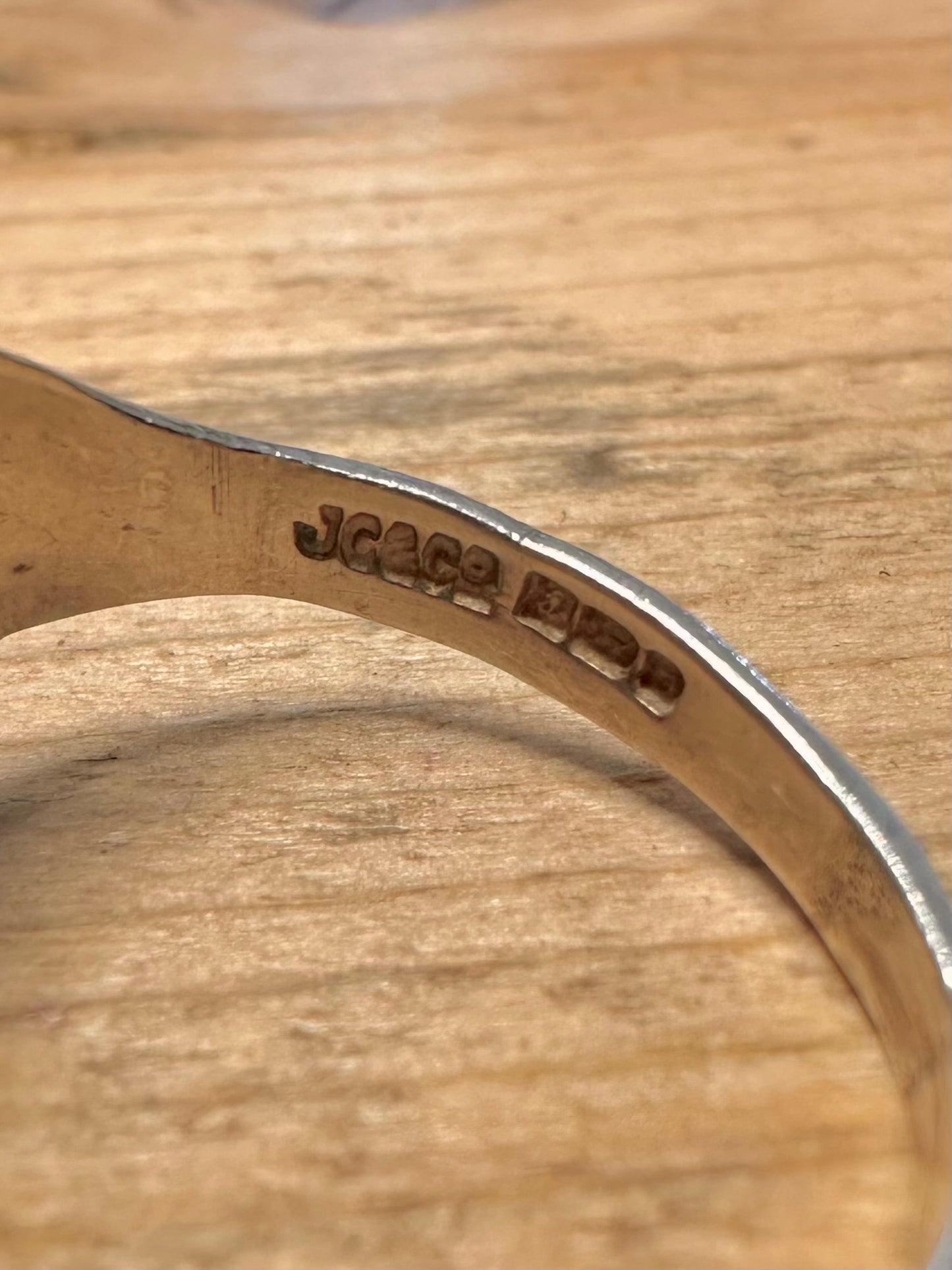 Vintage 1988 Signet 925 Silver Size U Ring