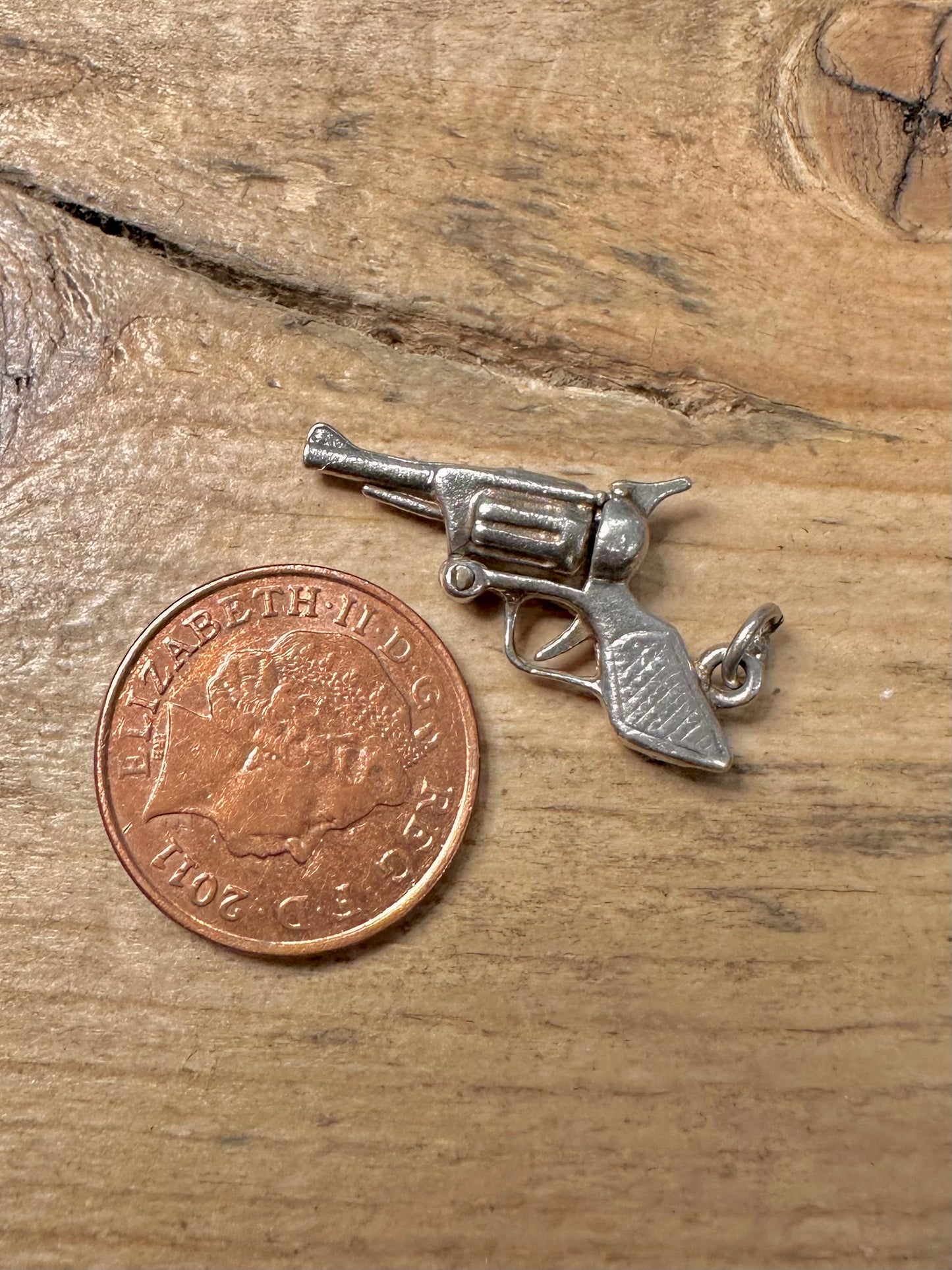 Vintage Articulated Revolver 925 Silver Charm Pendant