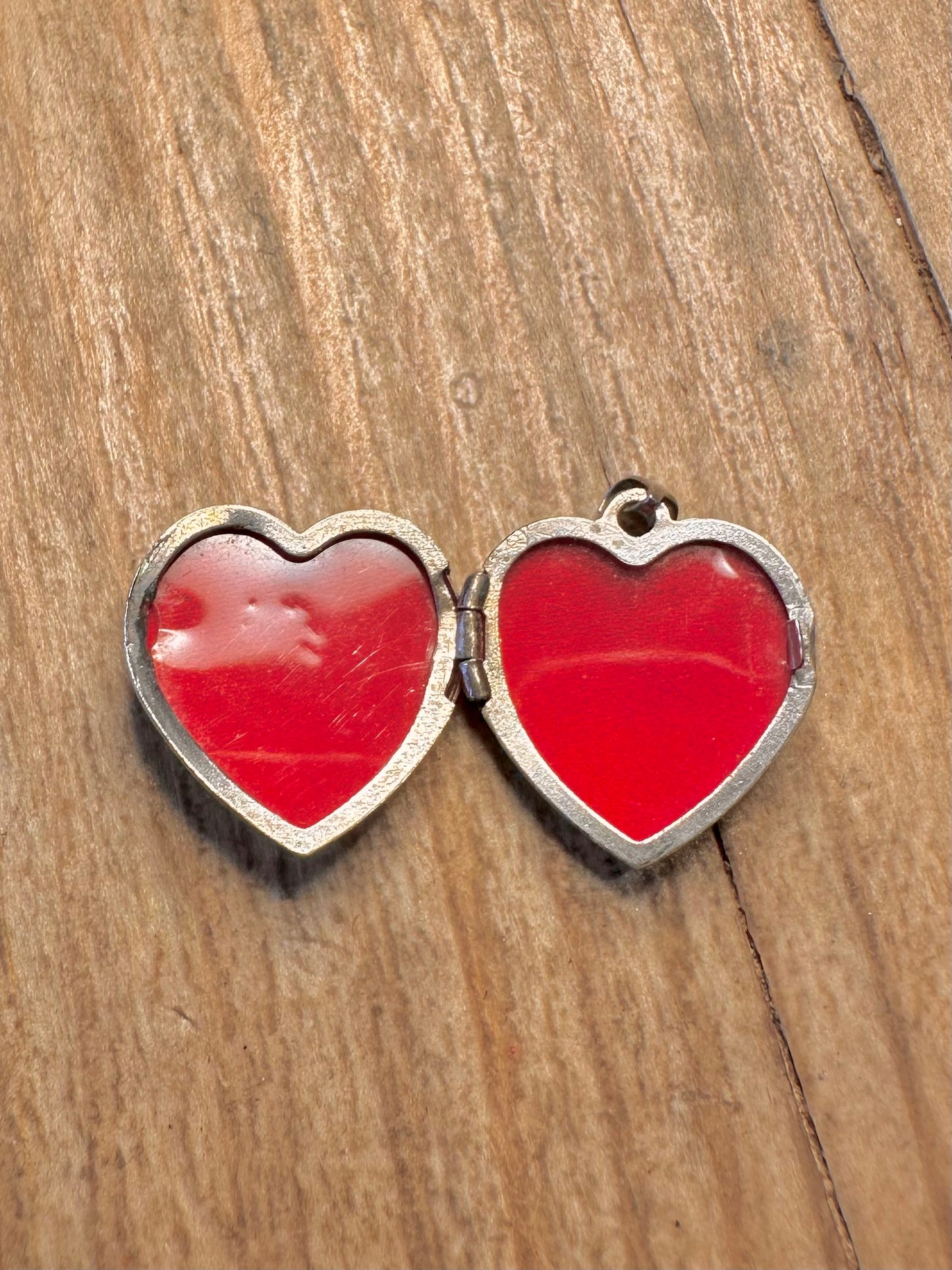 Vintage Floral Embossed Heart Locket 925 Sterling Silver Pendant