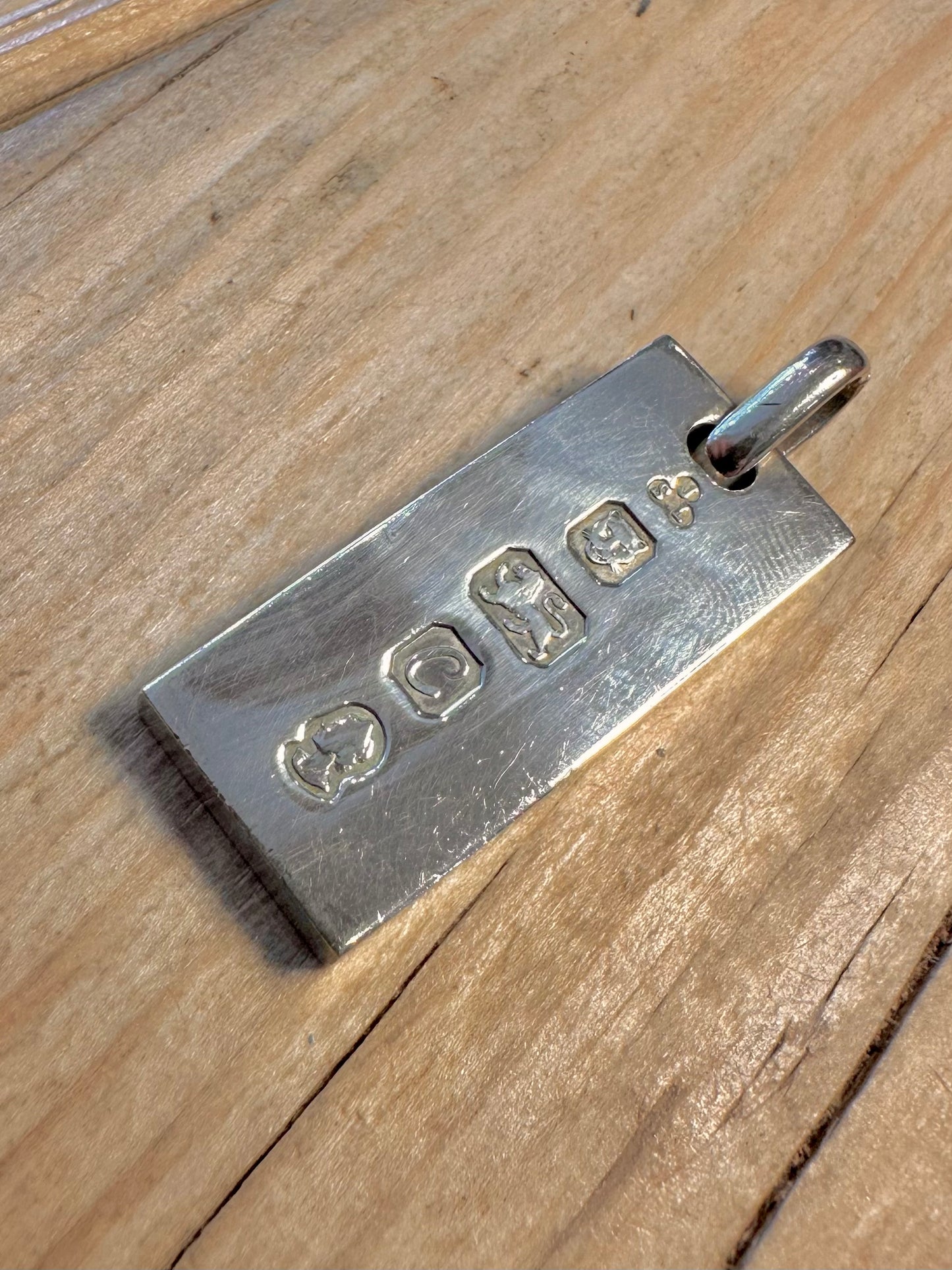 Vintage 1977 Jubilee Maker JSL London Ingot 925 Sterling Silver Pendant