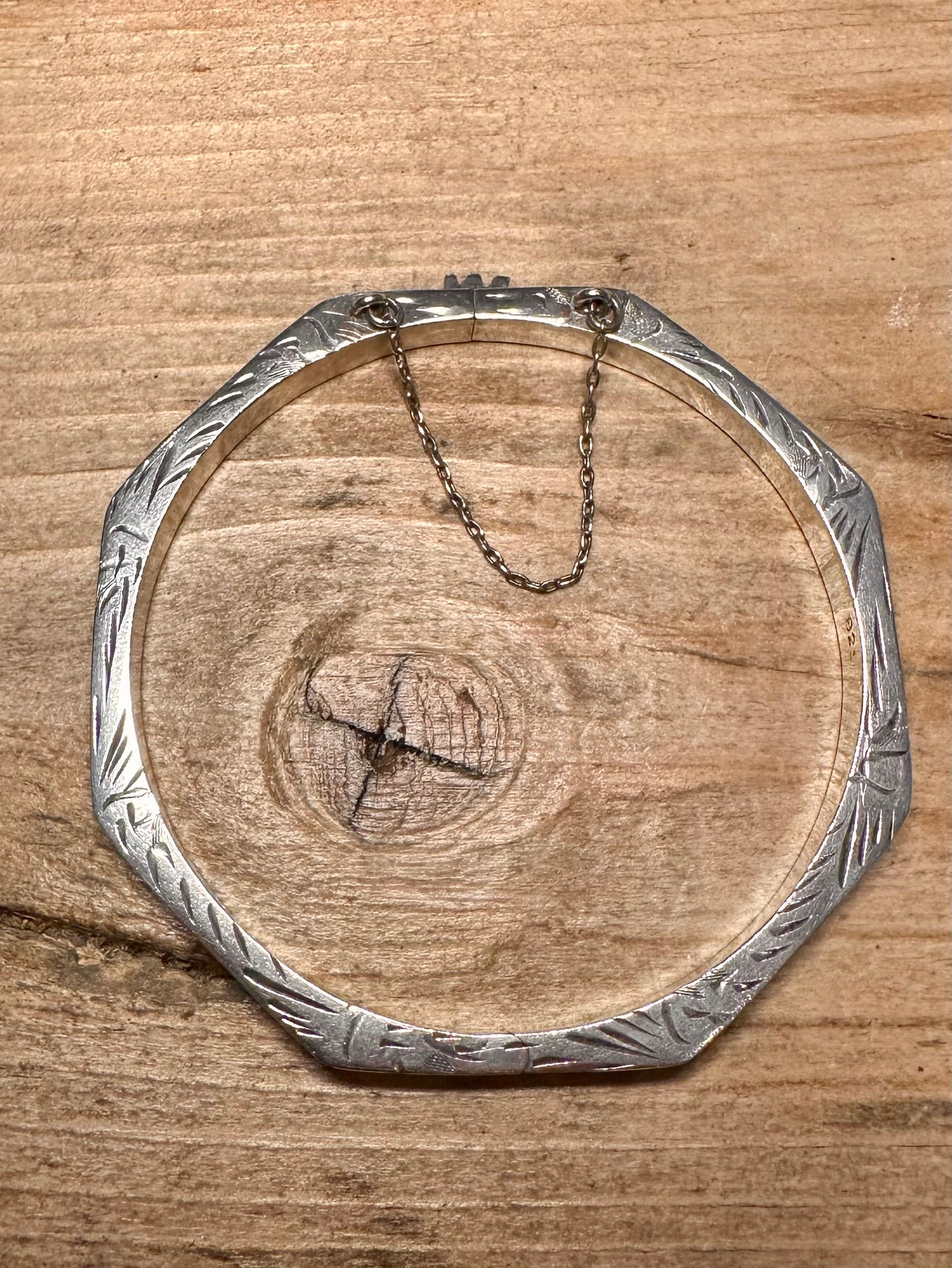 Vintage Engraved Octagon with Safety Chain 925 Silver Bangle