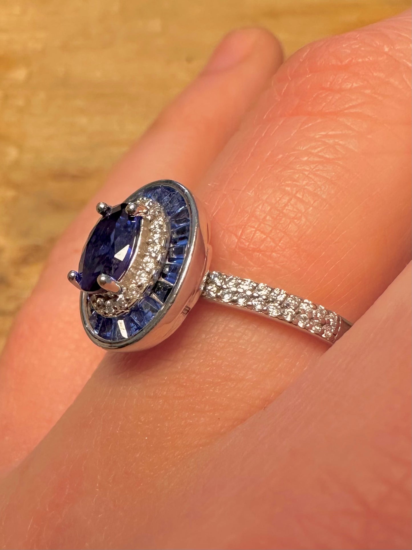 Modern Blue and White Stones 925 Silver Size Q Ring