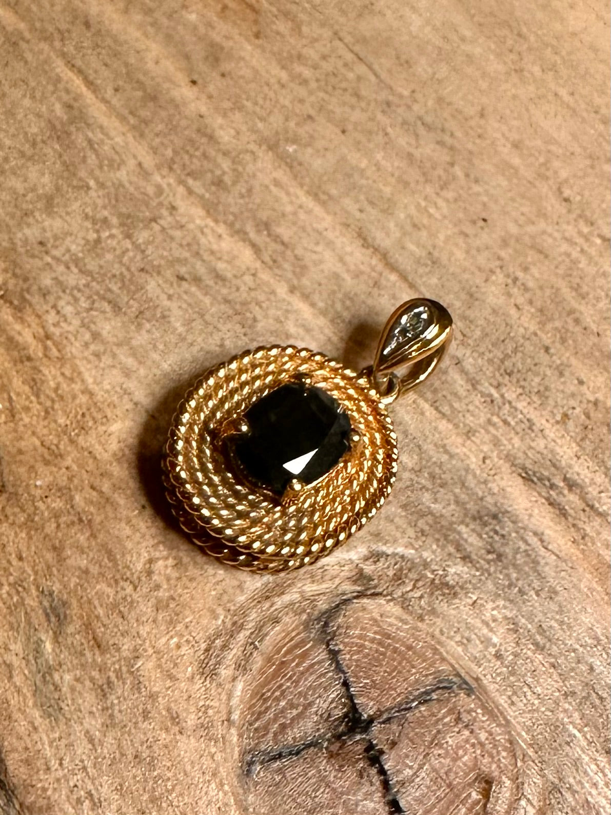 Vintage Dark Blue and White Oval Gold on 925 Silver Pendant