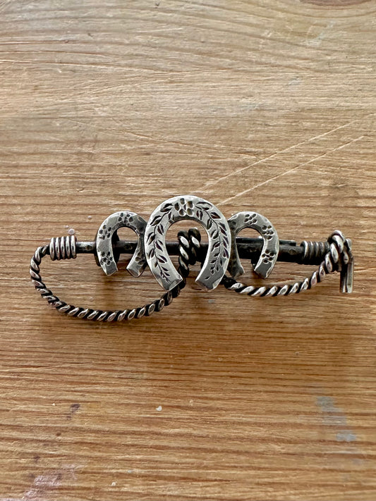 Vintage 1895 Horse Shoe and Riding Crop 925 Silver Brooch