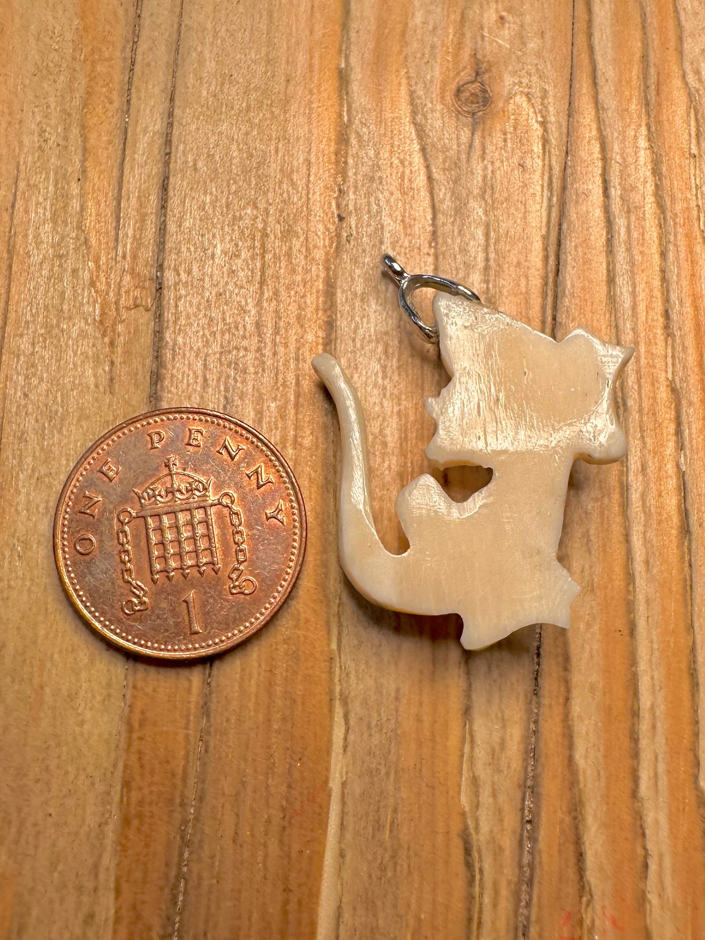Vintage Bone Salamander 925 Sterling Silver Pendant