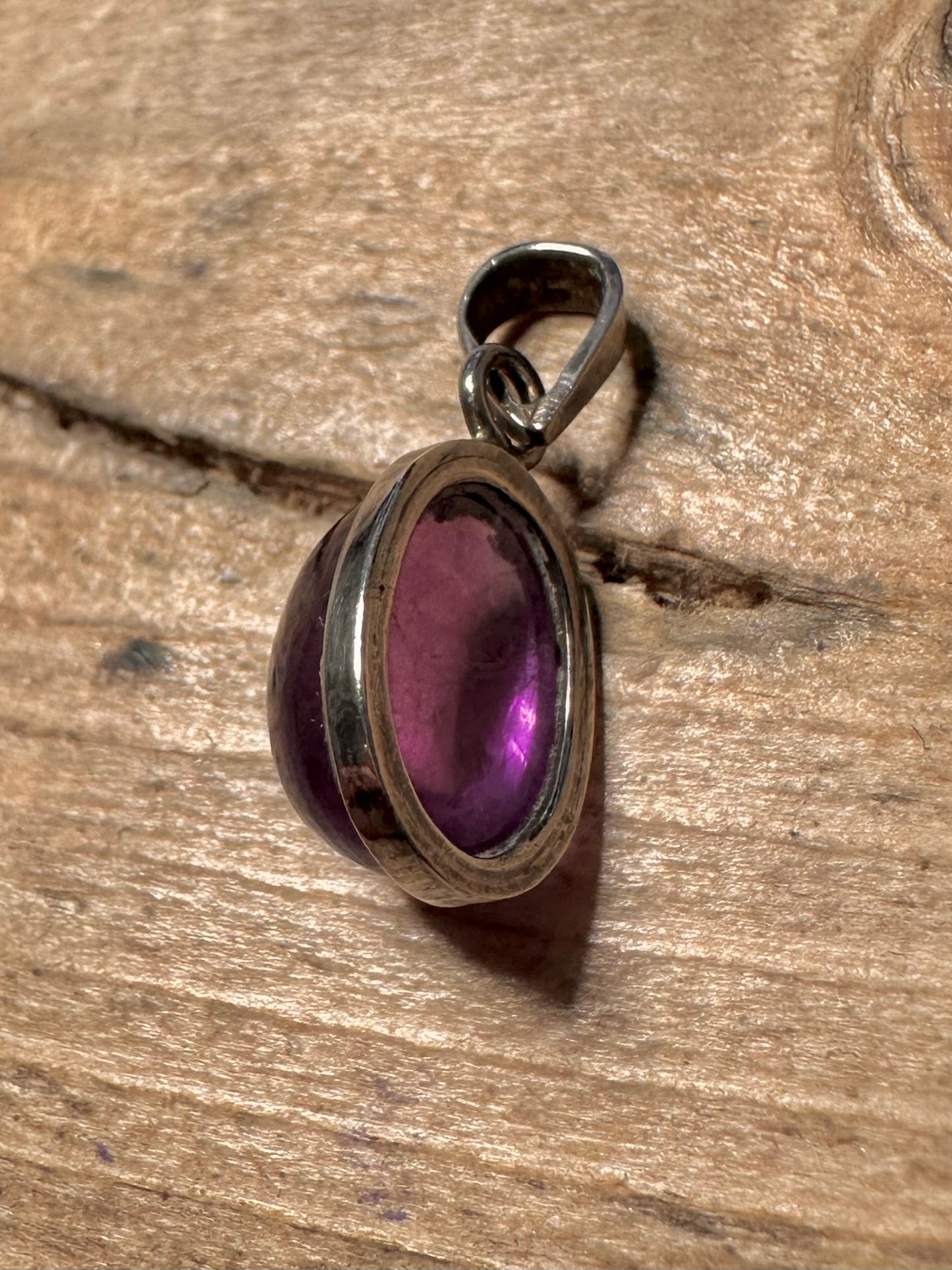 Vintage Amethyst Oval 925 Silver Pendant