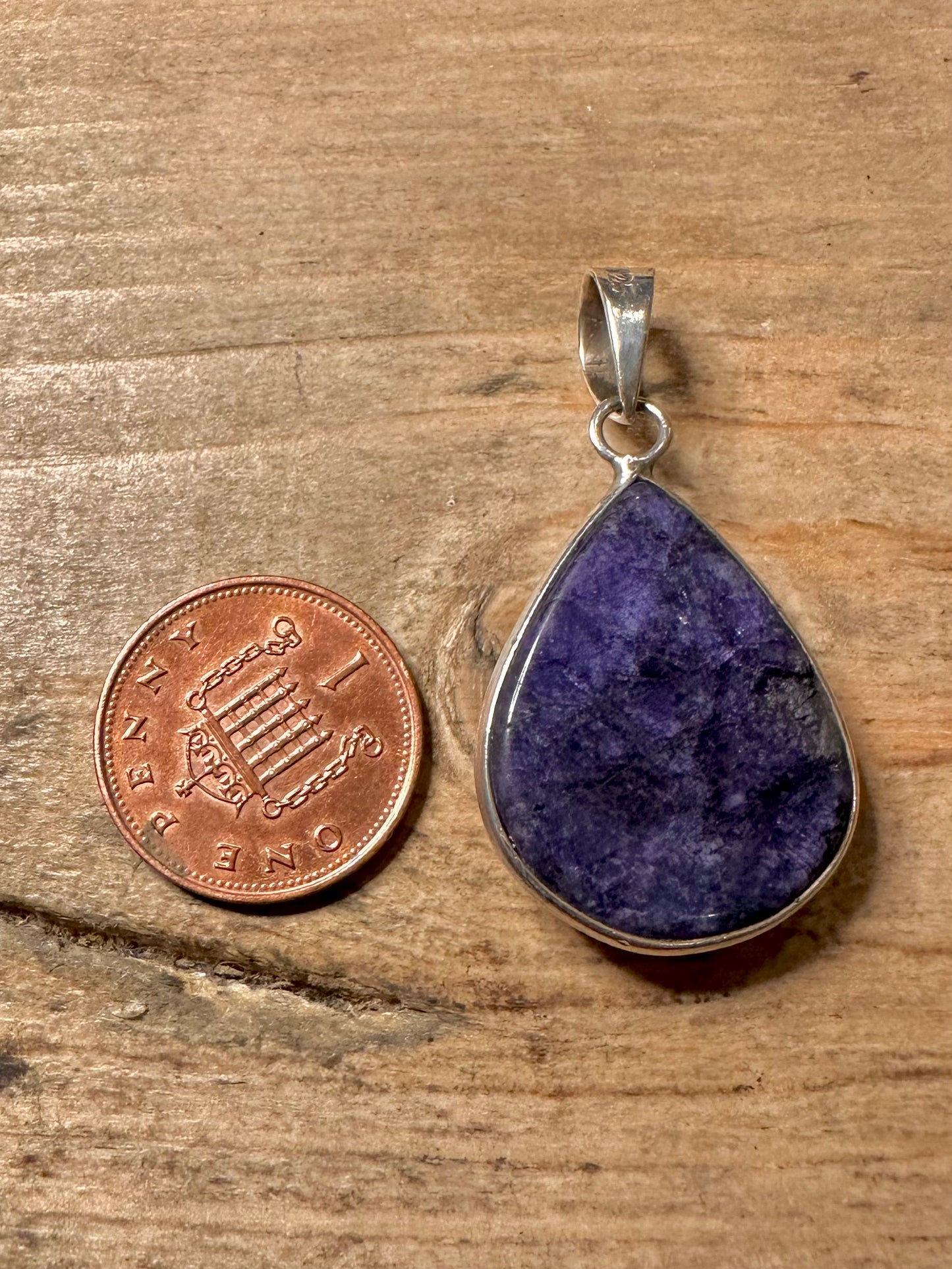 Vintage Labradorite Teardrop 925 Silver Pendant