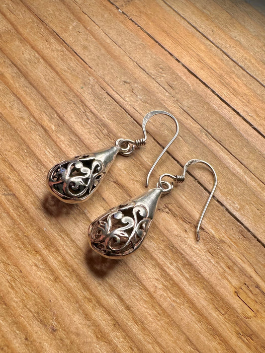 Vintage Filigree Dangle 925 Sterling Silver Earrings