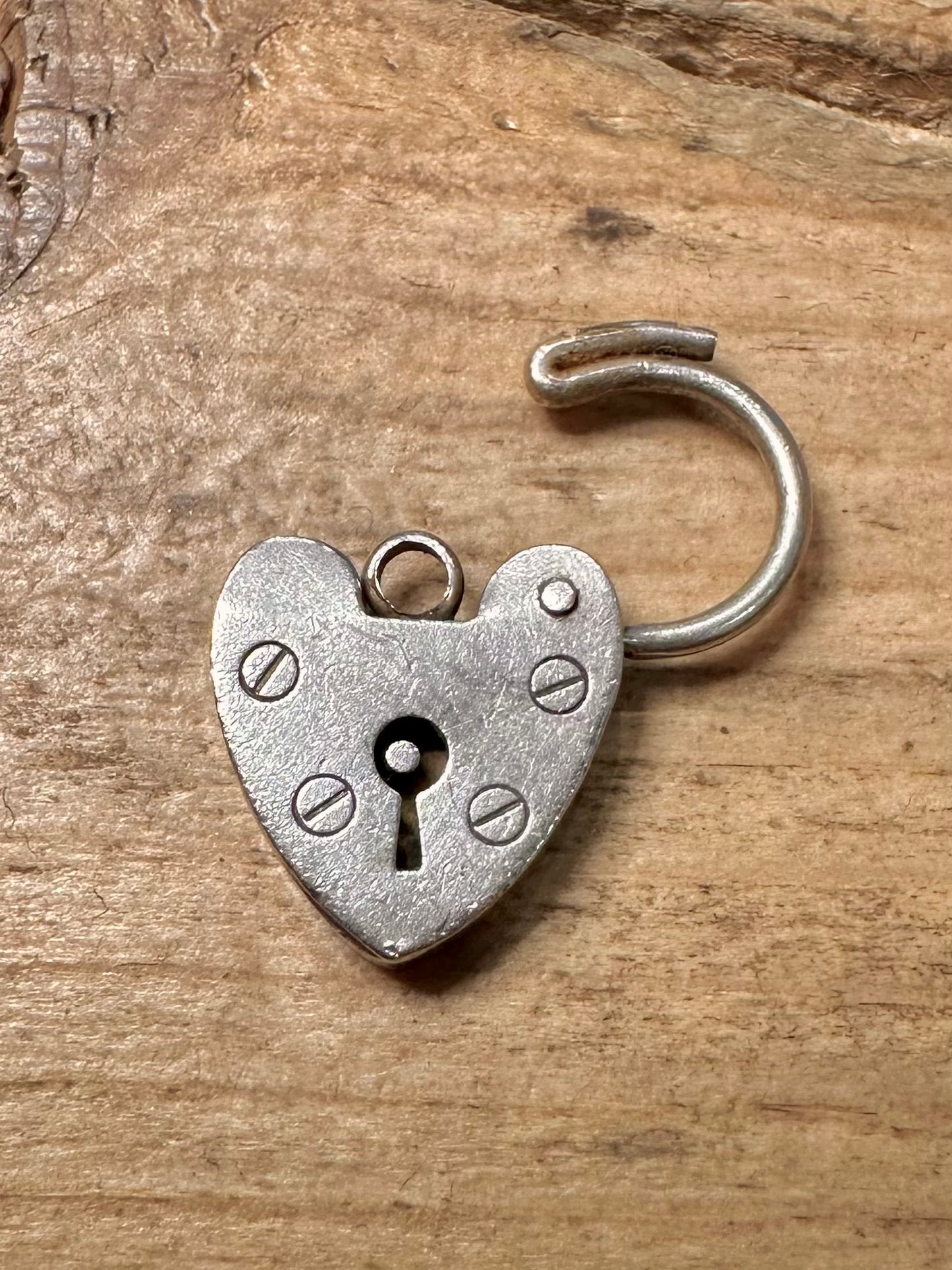 Vintage Heart Padlock 925 Silver Pendant