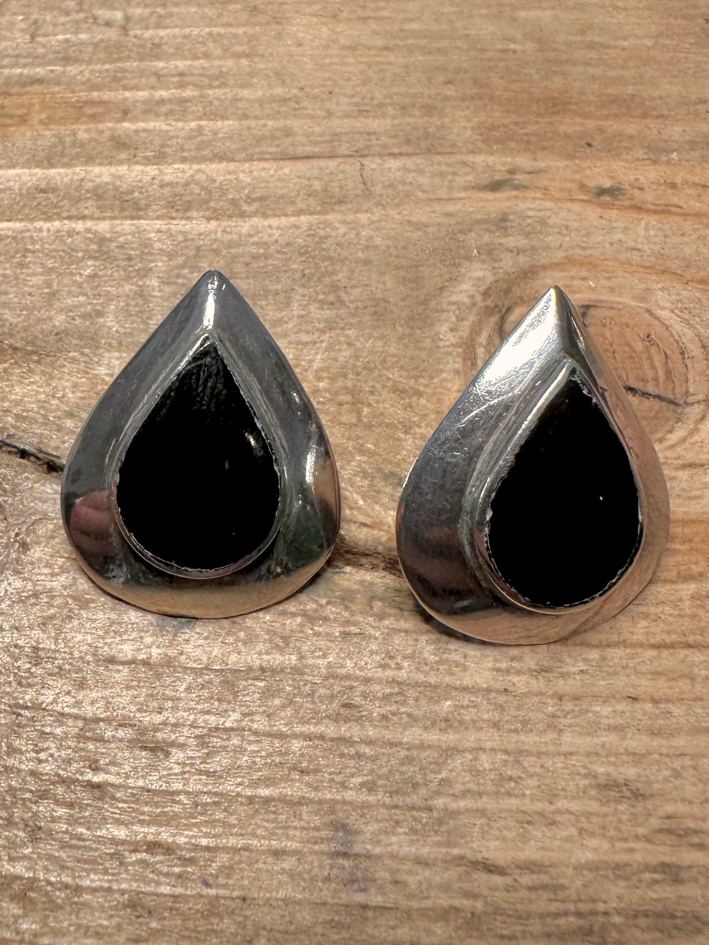 Vintage Black Teardrop Studs 925 Silver Earrings