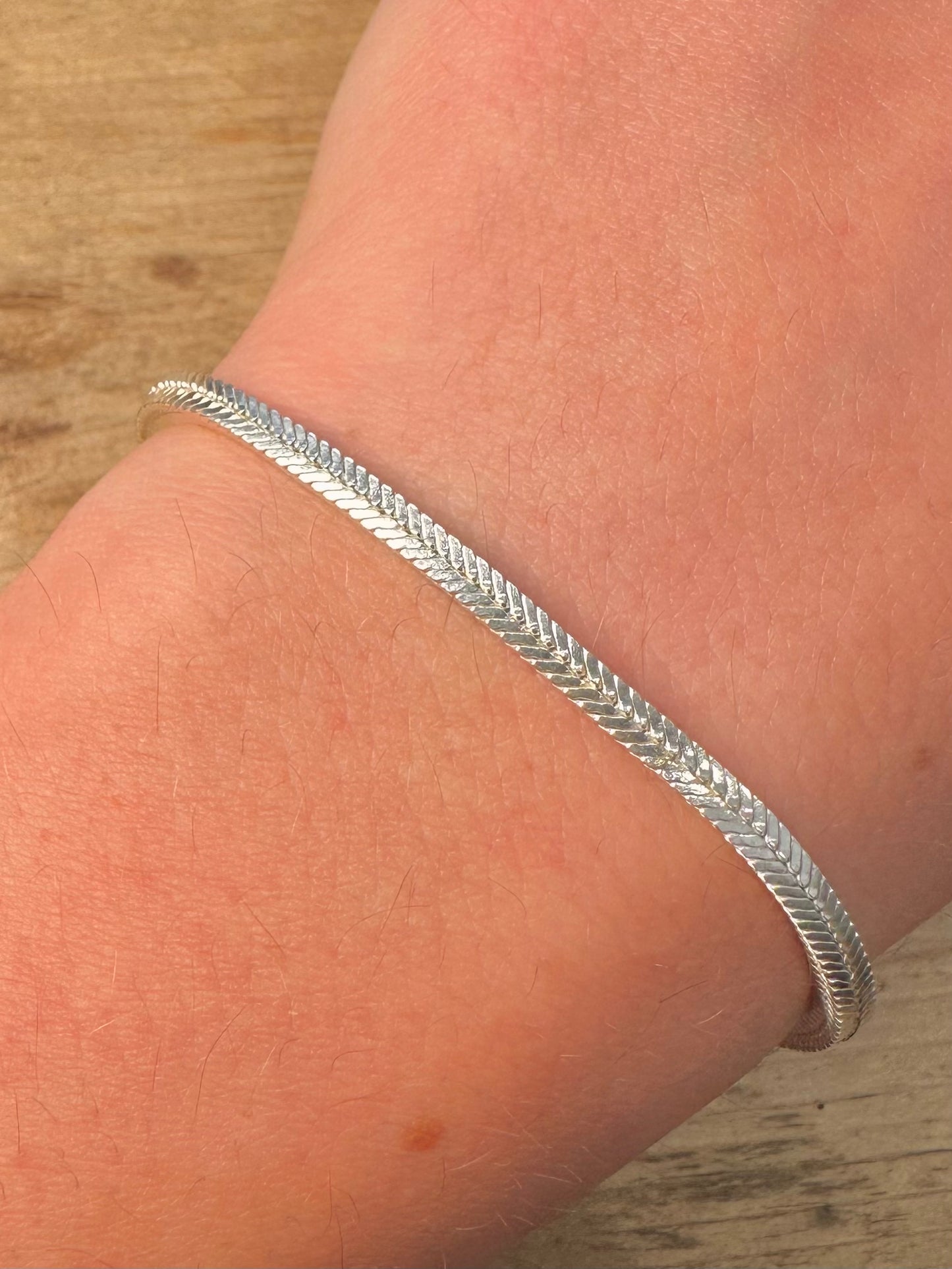 Modern Fox Tail Chain Hook Clasp 925 Silver 7.6 inch Bracelet