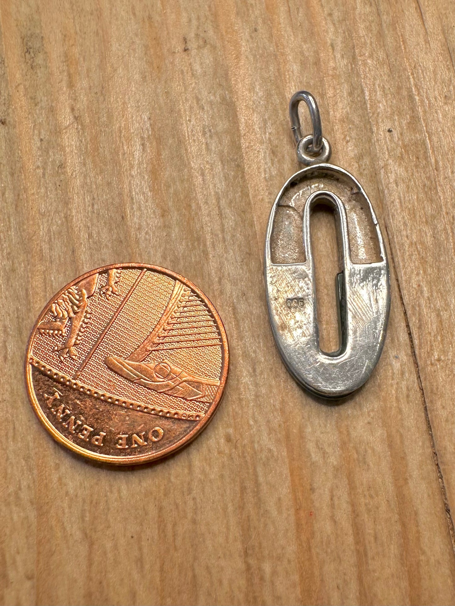 Abstract Oval Chrysoprase 900 Silver Pendant