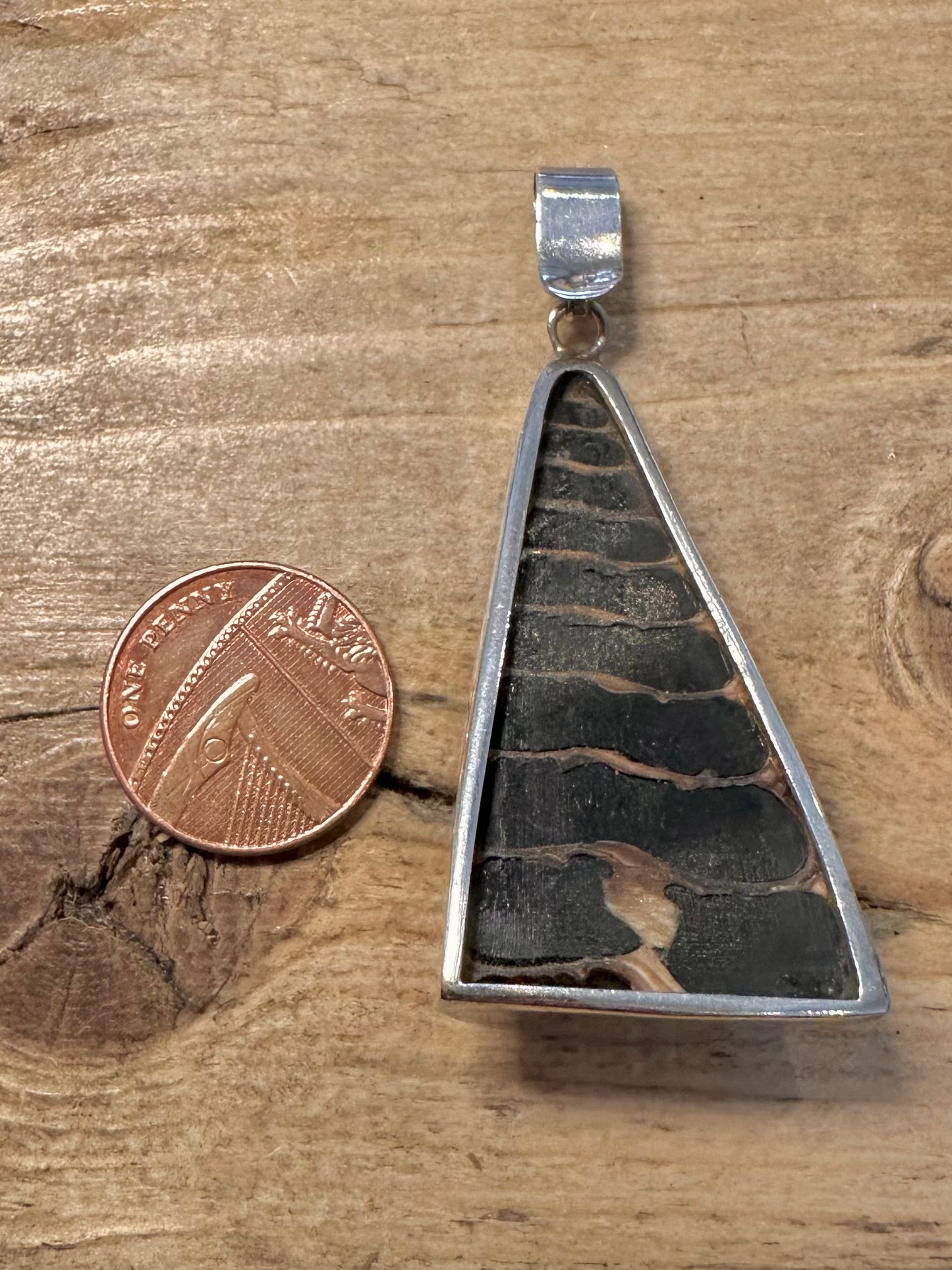 Vintage Beige Brown Shell 925 Silver Pendant