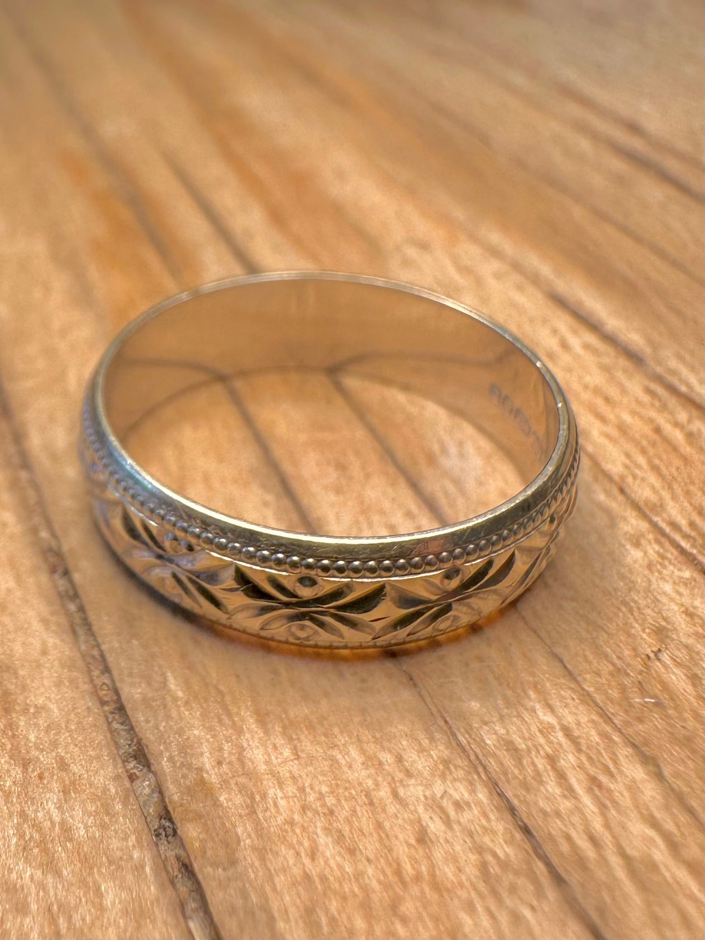 Modern 2015 9ct White Gold Textured Band Size O Ring