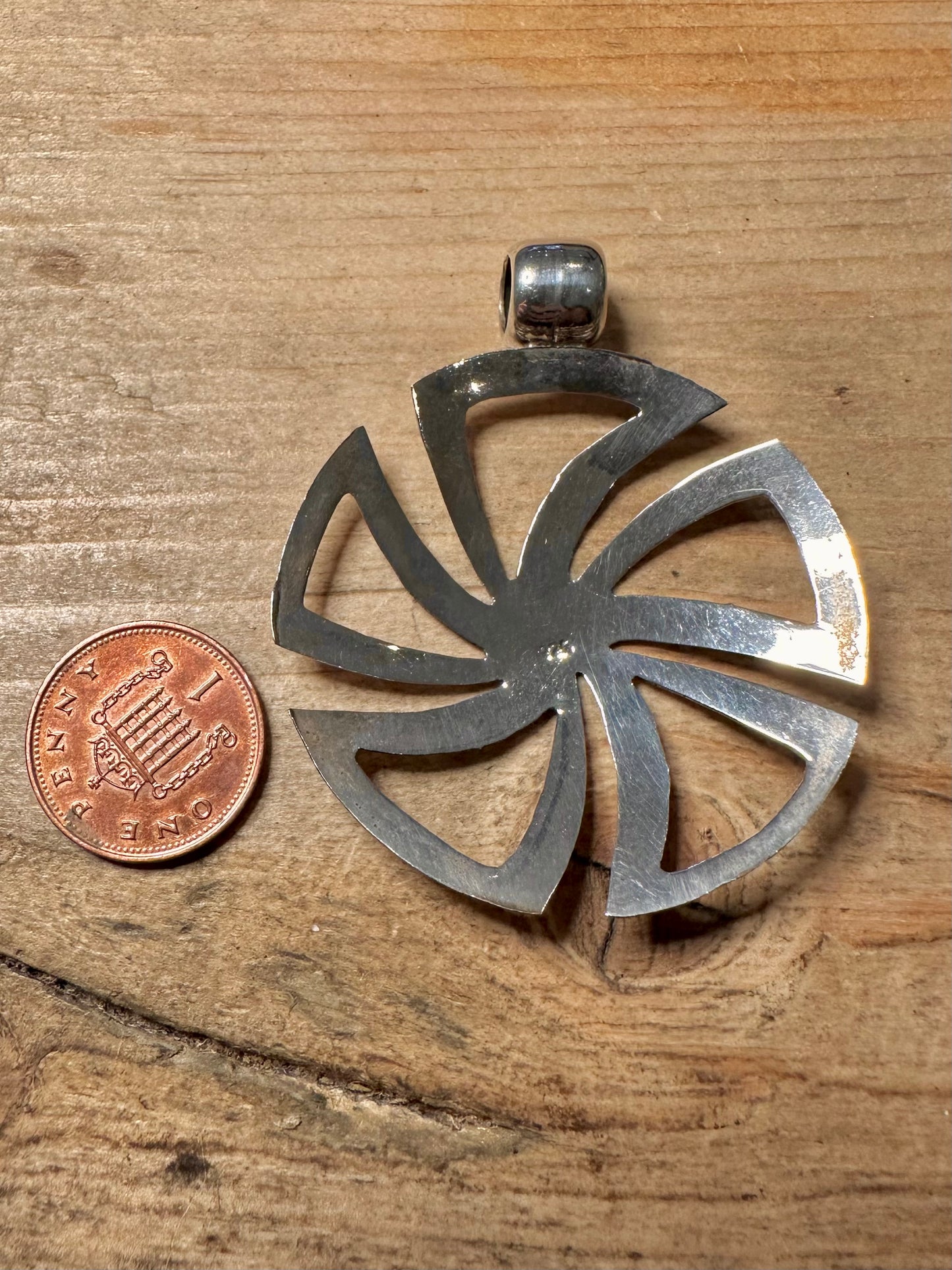 Abstract Circle 925 Silver Pendant