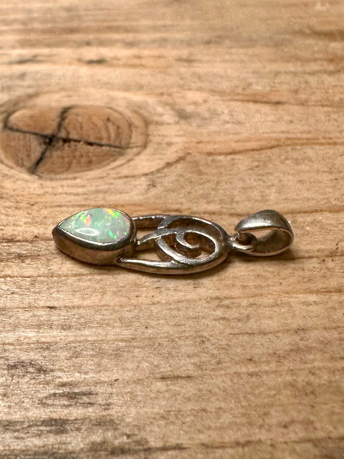 Vintage Opal 925 Silver Pendant
