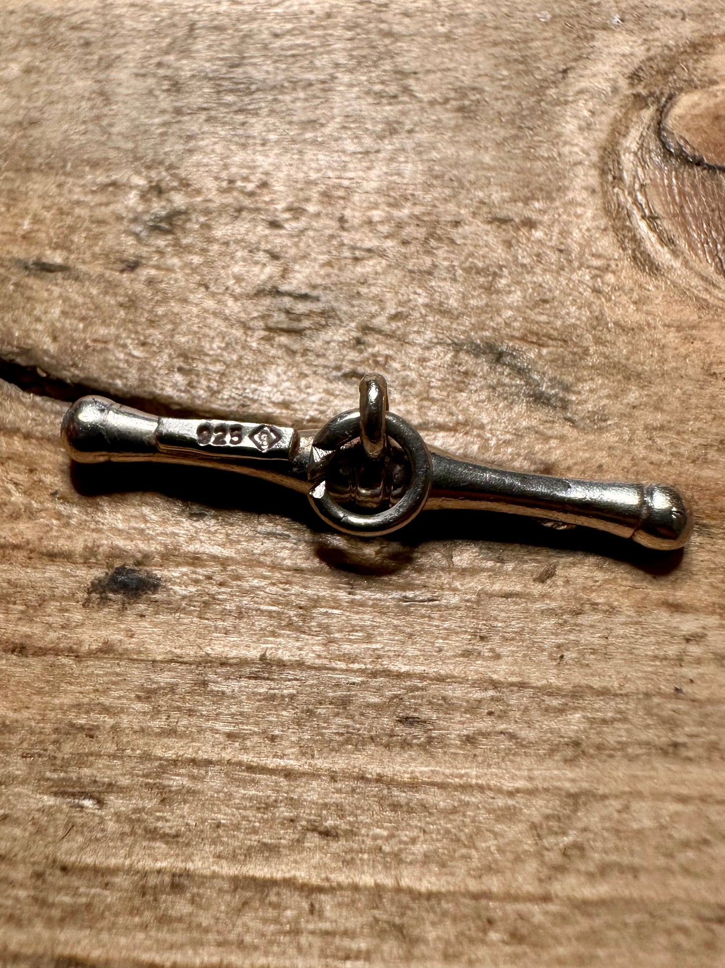 Vintage T Bar 925 Silver Pendant