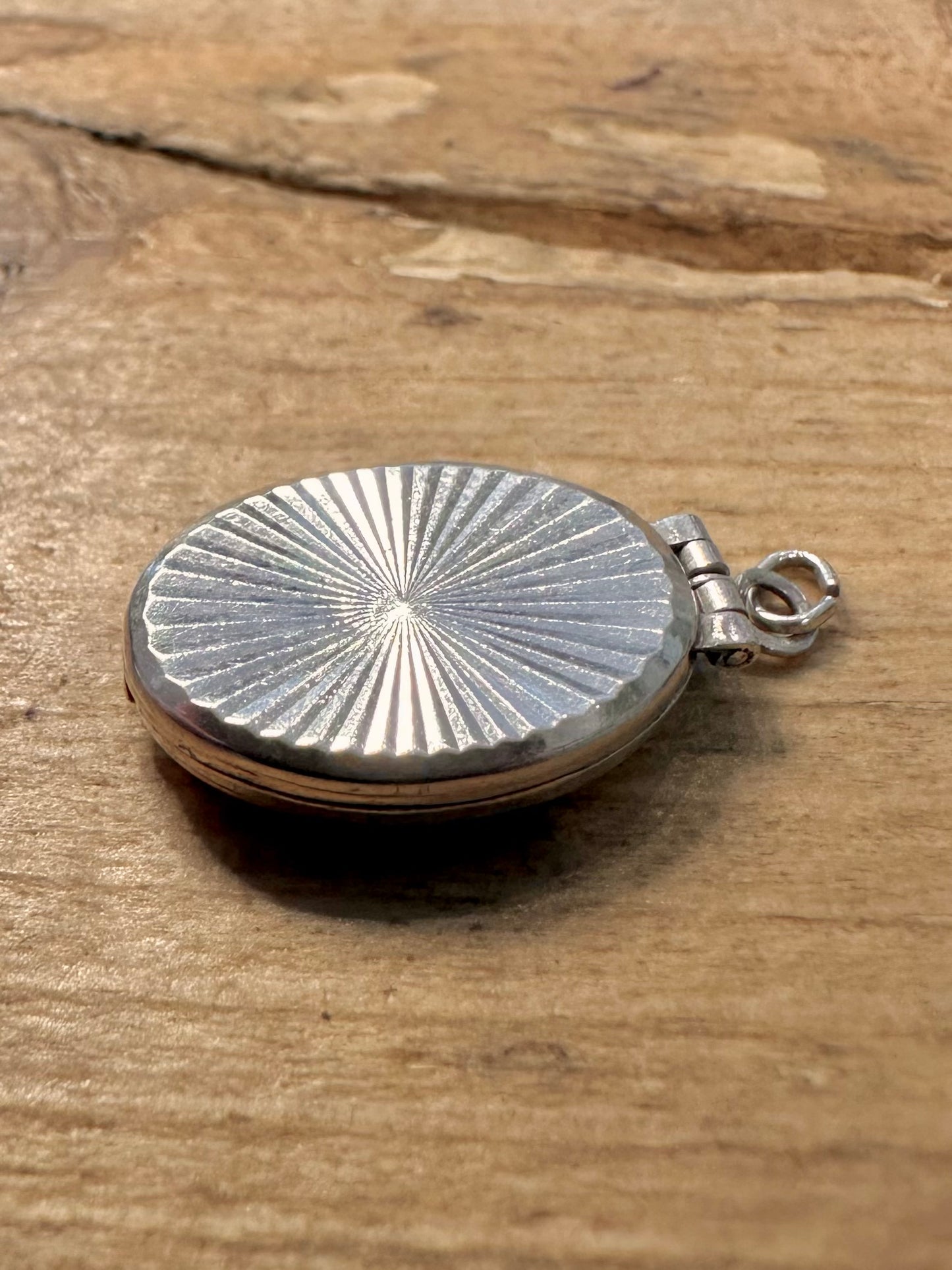 Vintage Oval Textured 925 Silver Locket Pendant