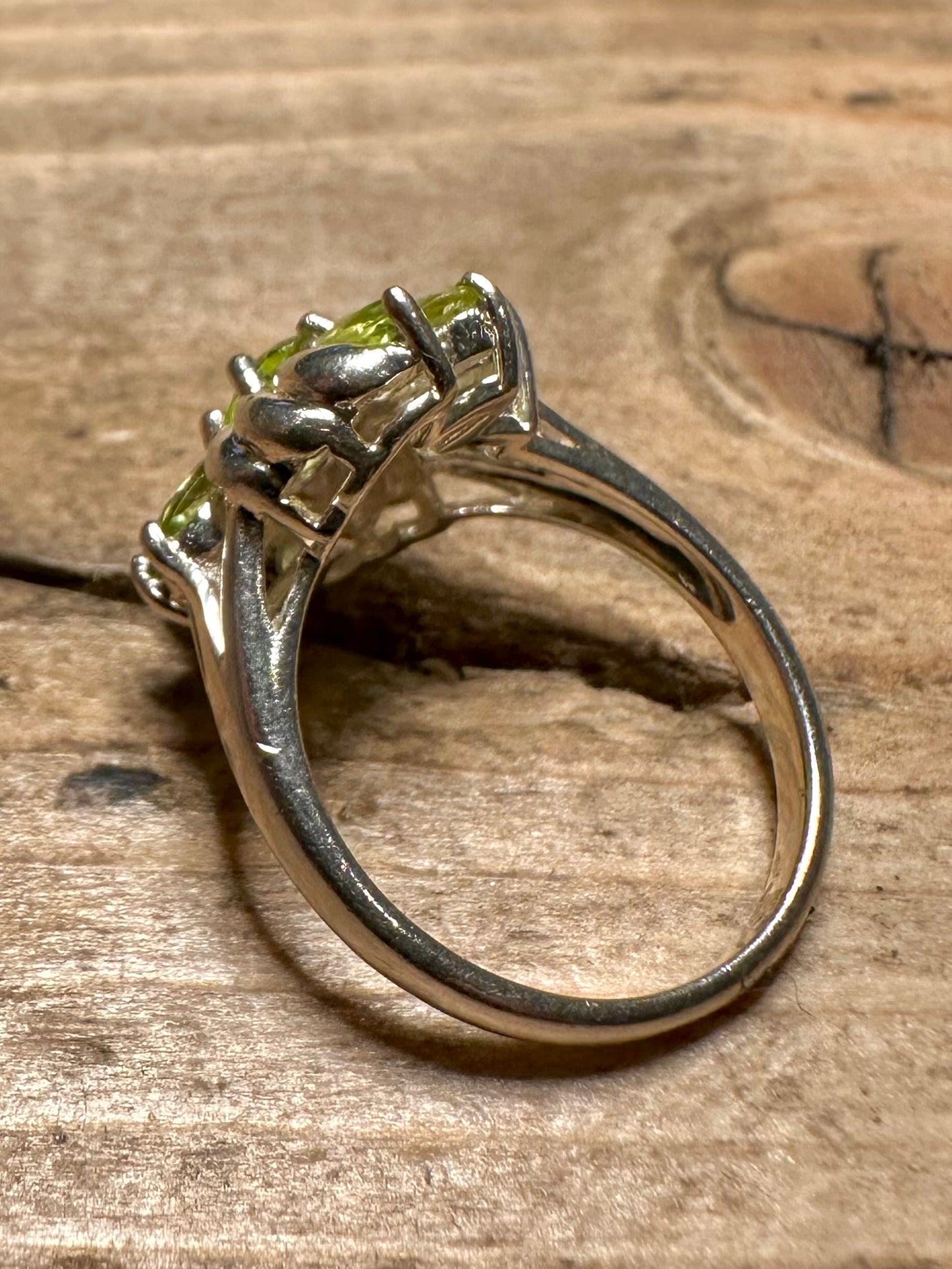 Modernist Peridot 925 Silver Size N1/2 Ring