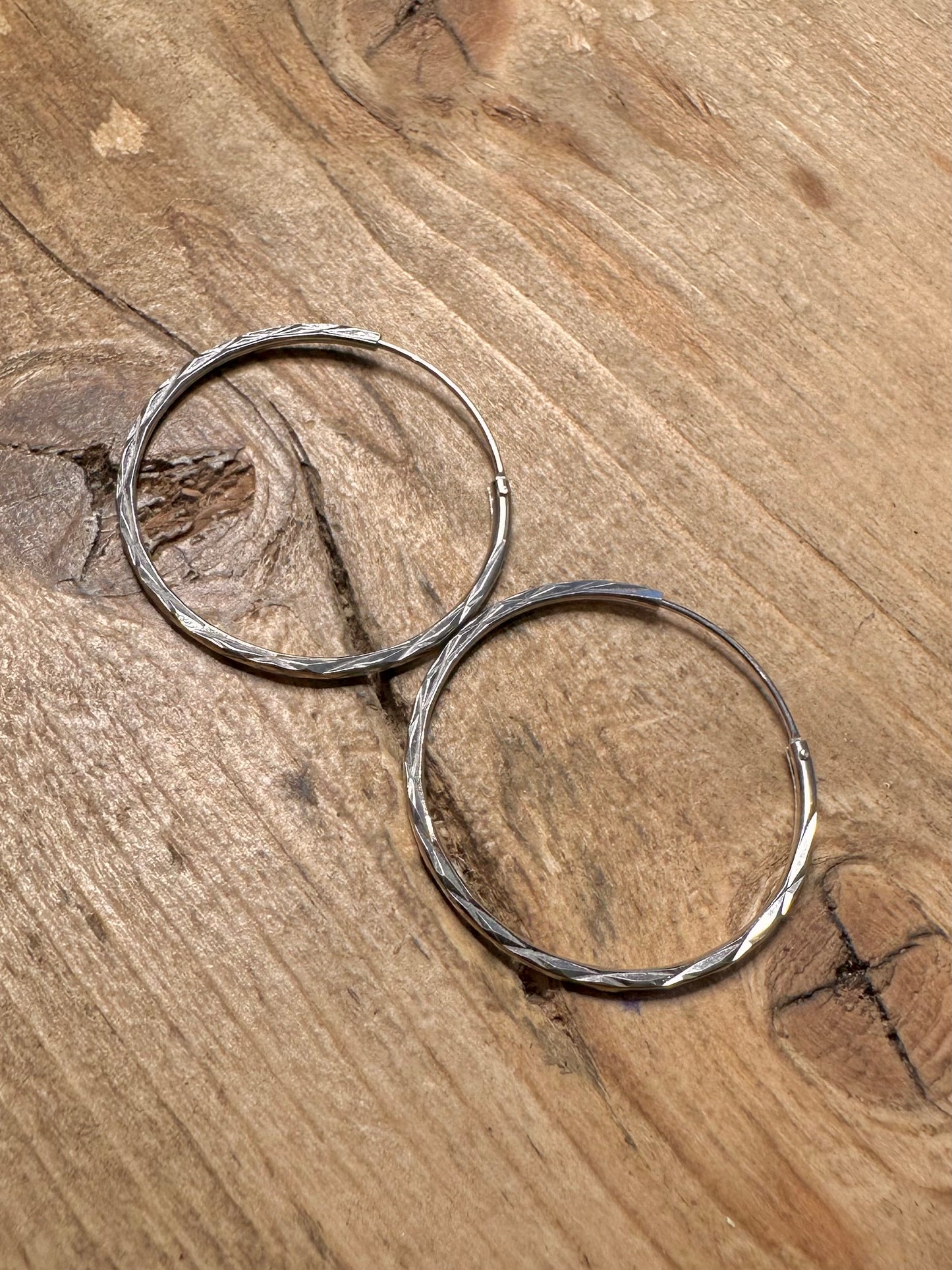Vintage Textured Hoop 925 Silver Earrings