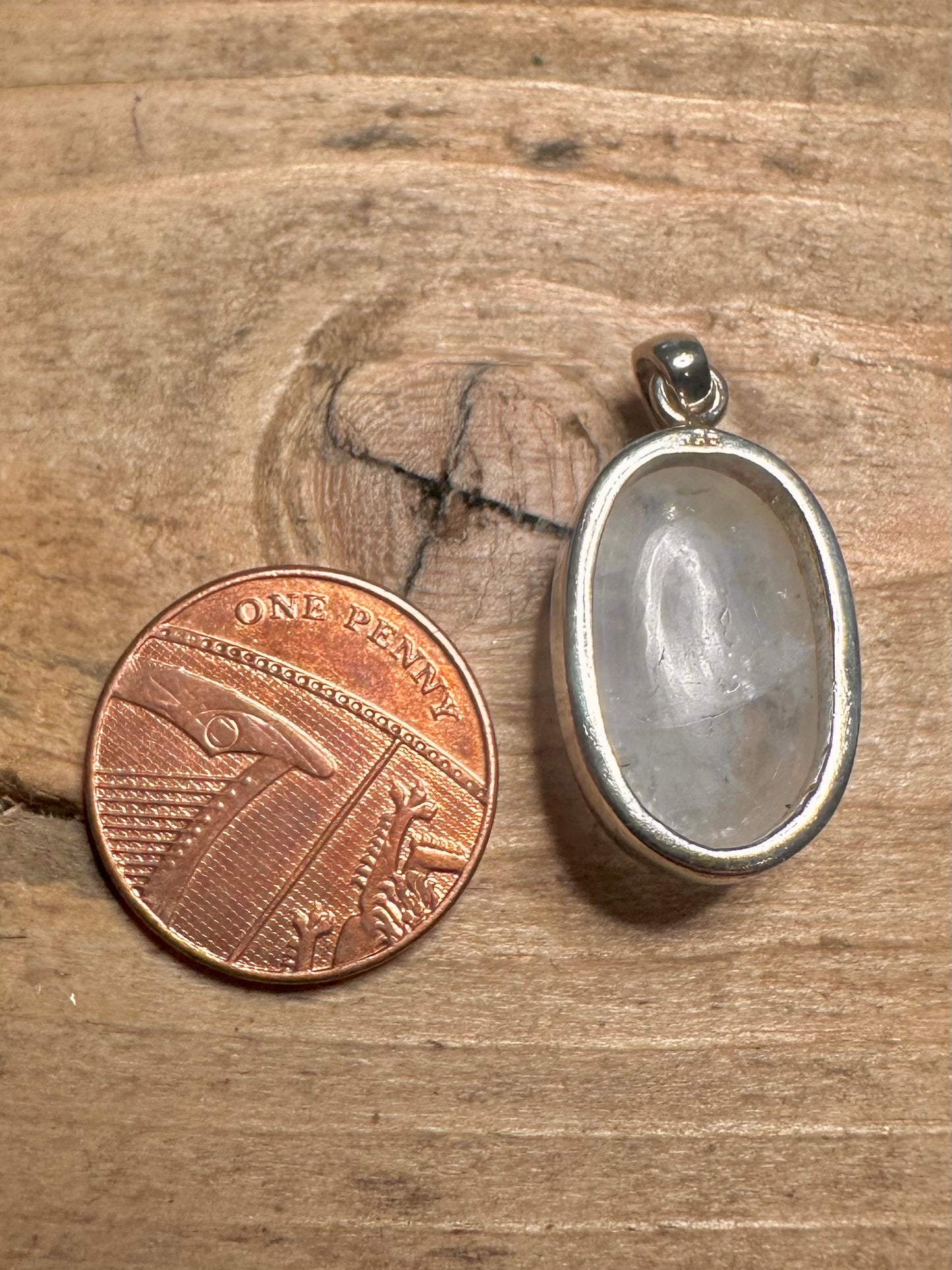Vintage Oval Moonstone 925 Silver Pendant