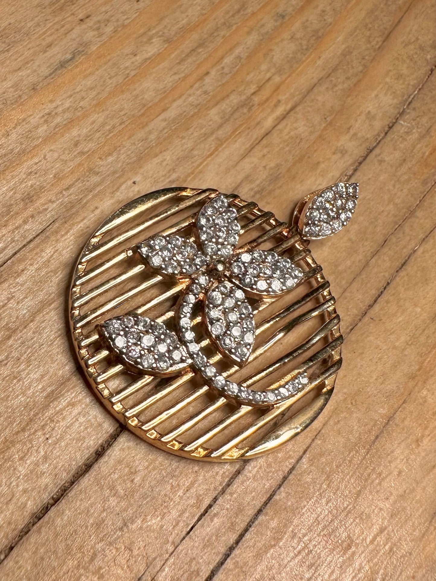Modern CZ Stone Flower Gold on 925 Sterling Silver Pendant