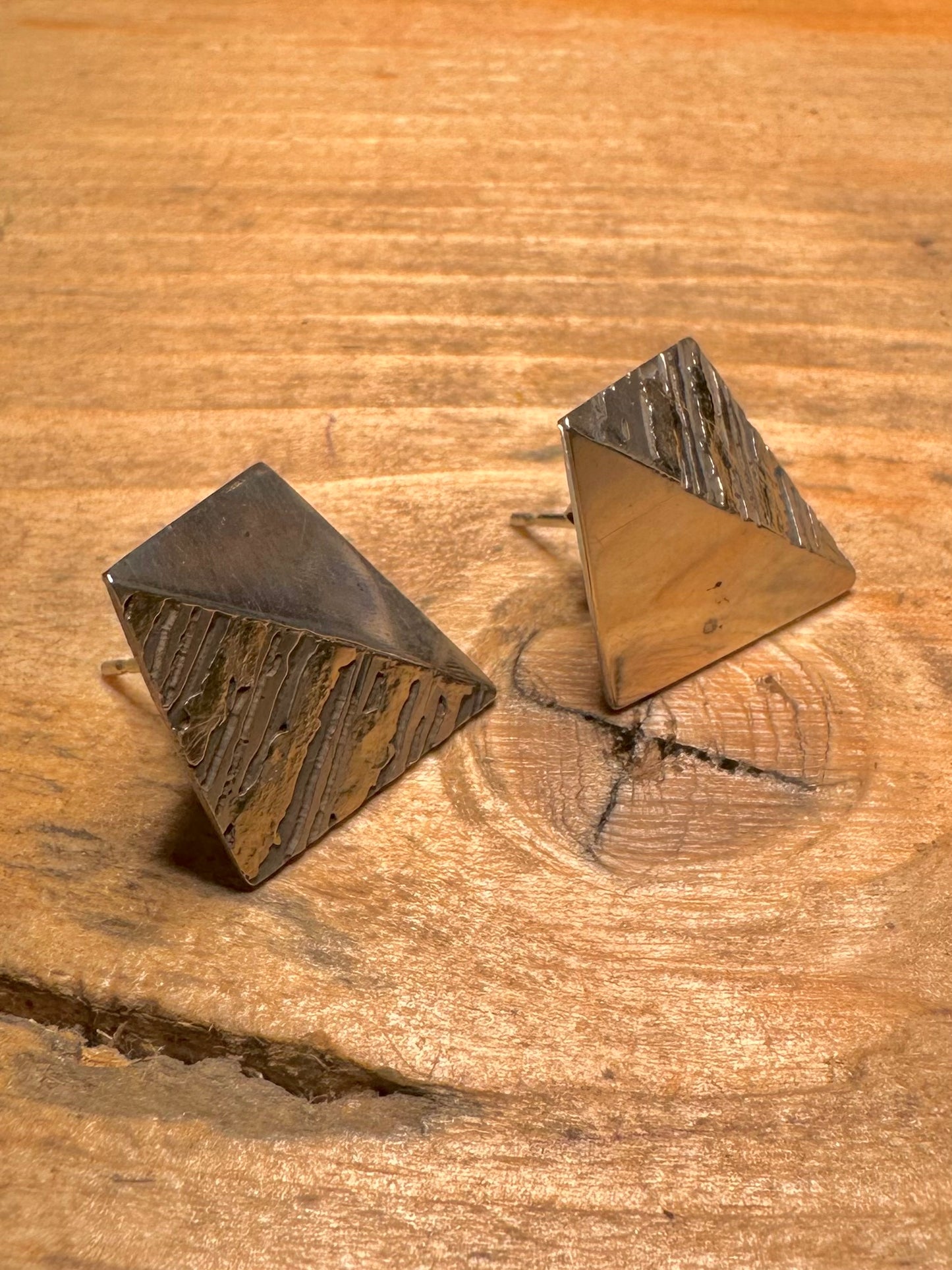Modernist 1986 Bark Effect Square 925 Silver Earrings